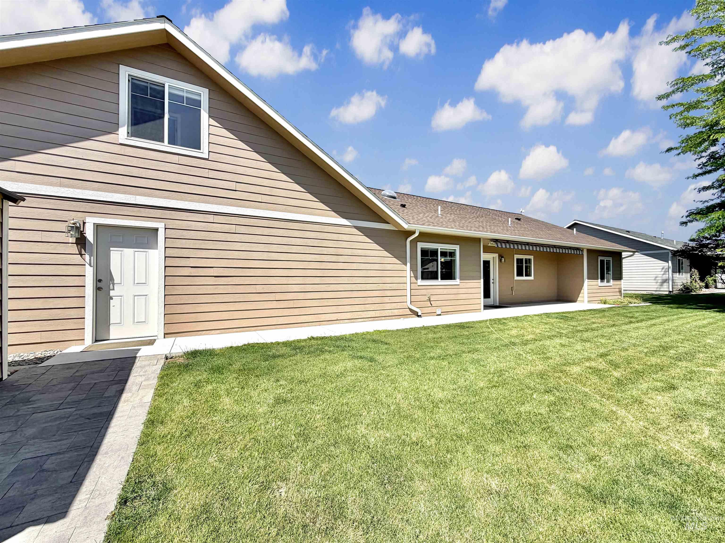 1506 Westview Ct Property Photo 9