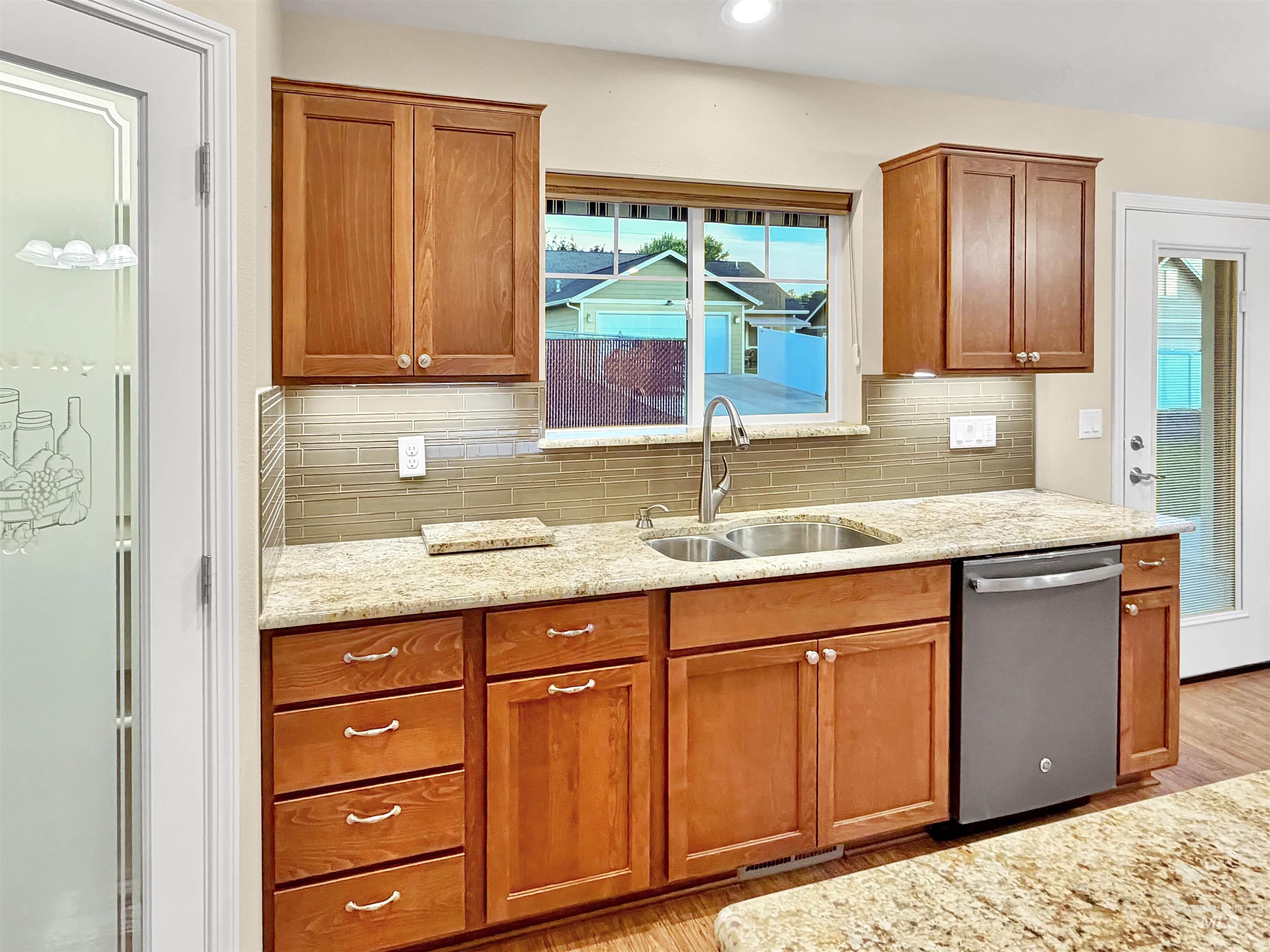 1506 Westview Ct Property Photo 13