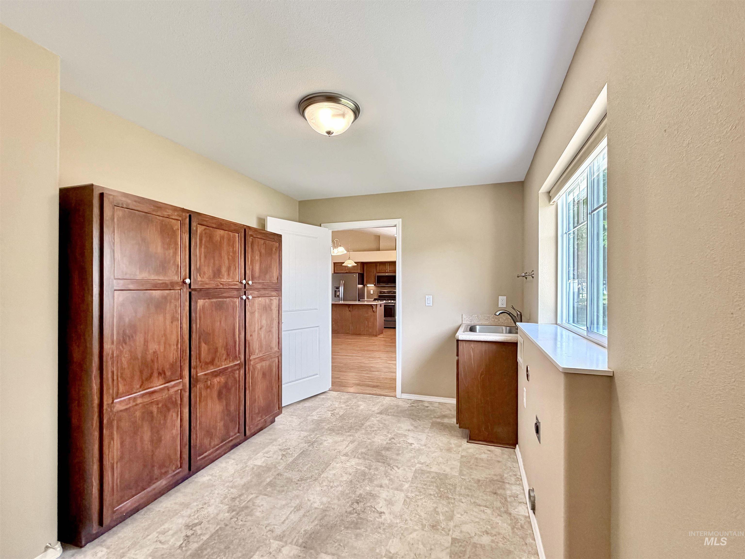 1506 Westview Ct Property Photo 26
