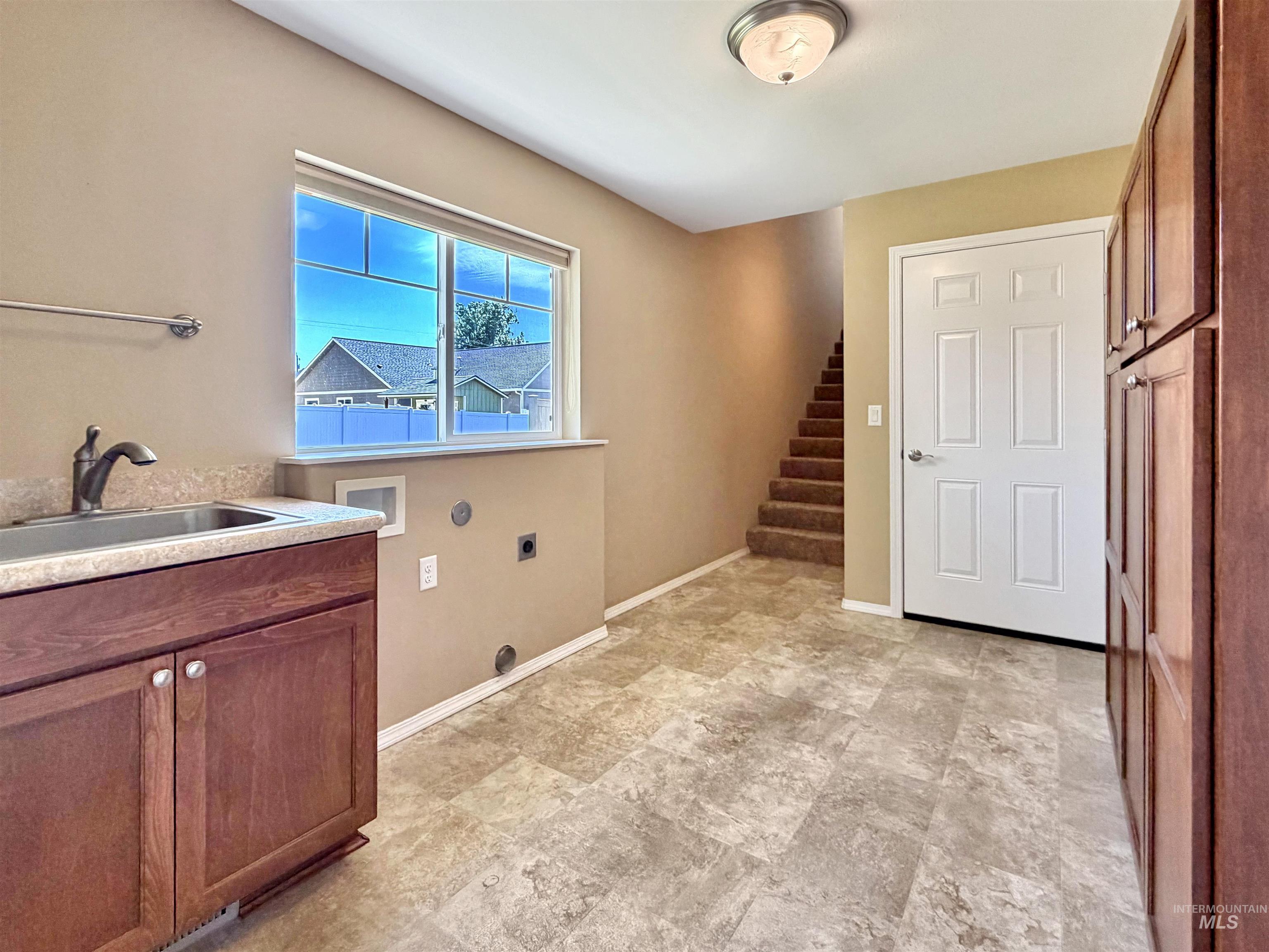 1506 Westview Ct Property Photo 27