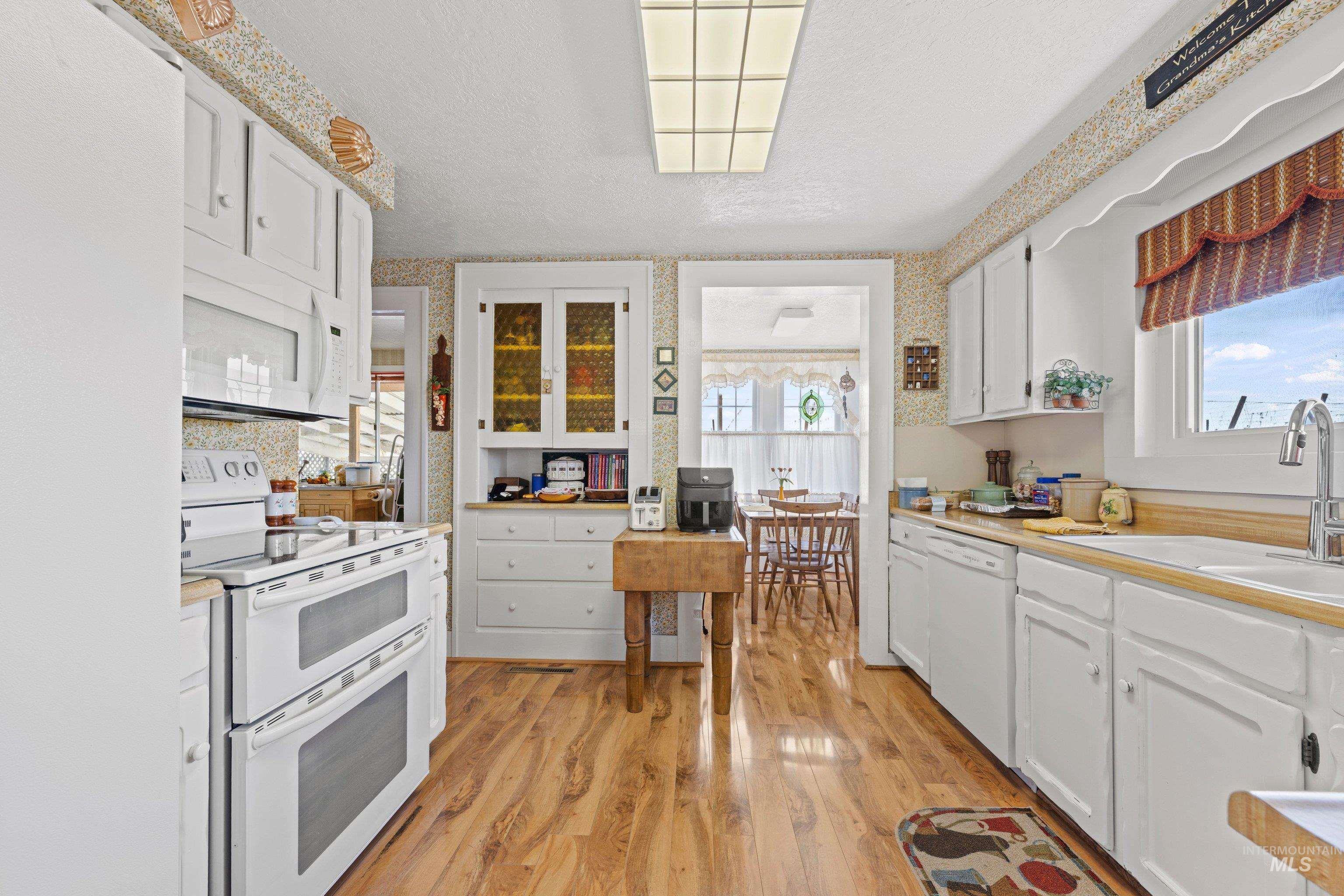 25565 Simplot Blvd Property Photo 15