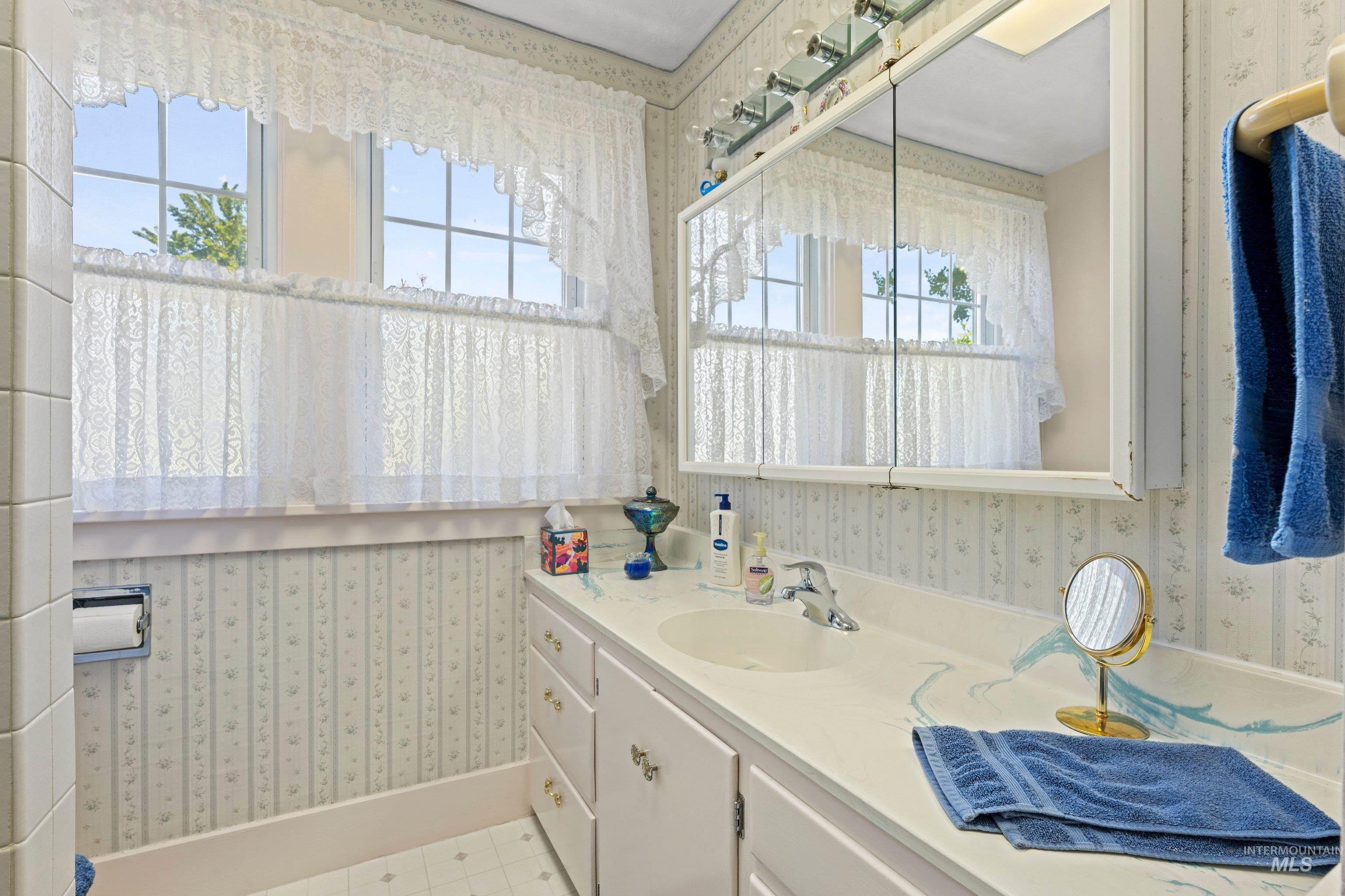 25565 Simplot Blvd Property Photo 19