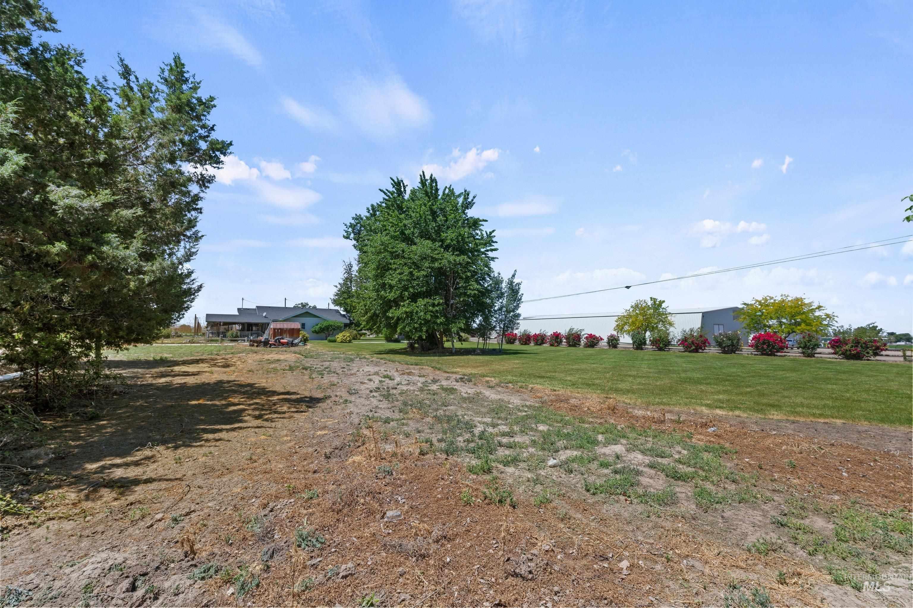 25565 Simplot Blvd Property Photo 32