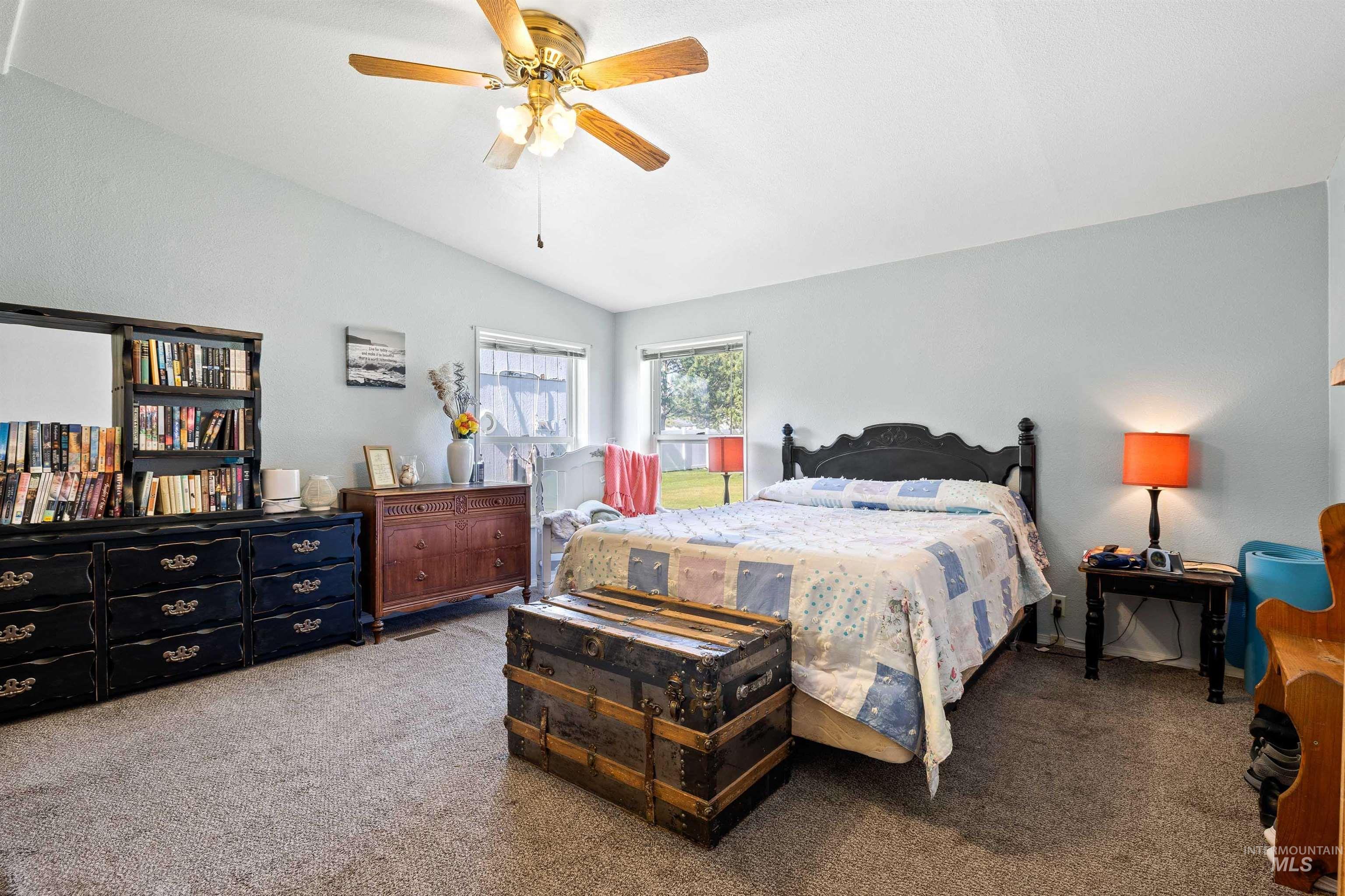 1001 Applewood Drive Property Photo 10