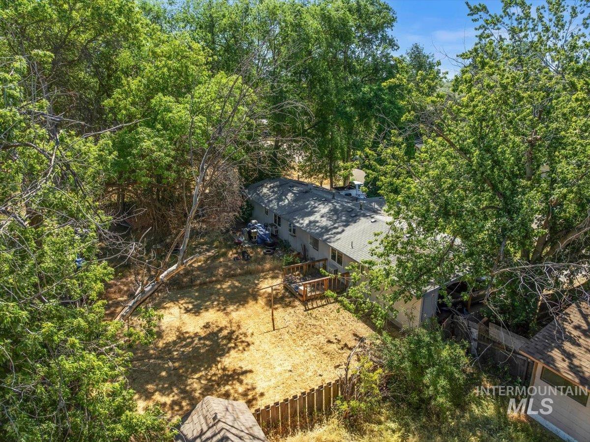3902/3904 W Lemhi St Property Photo 3