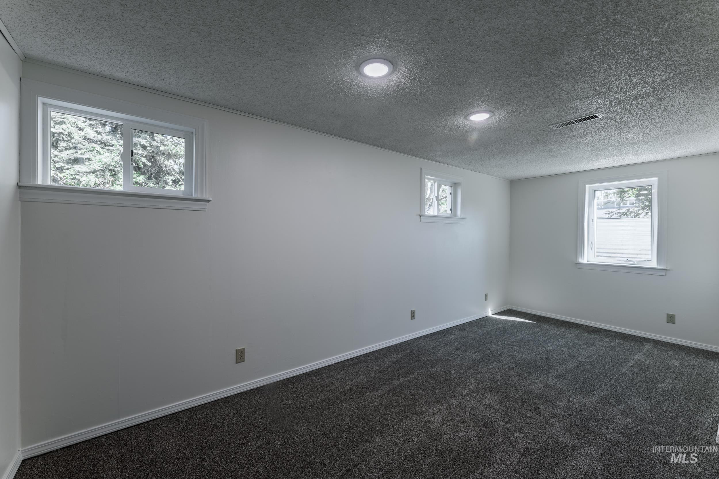 114 Arrow Property Photo 30