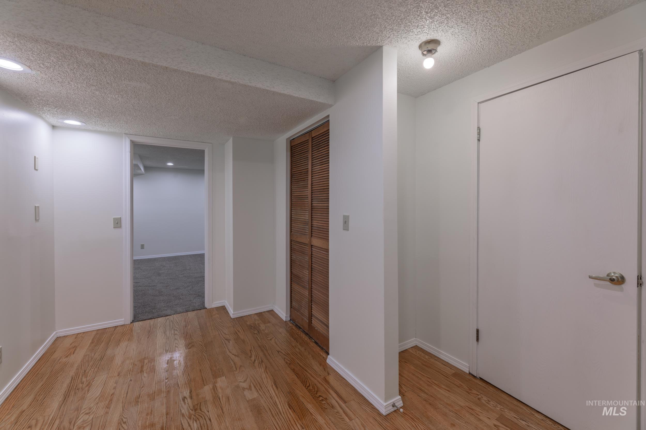114 Arrow Property Photo 33
