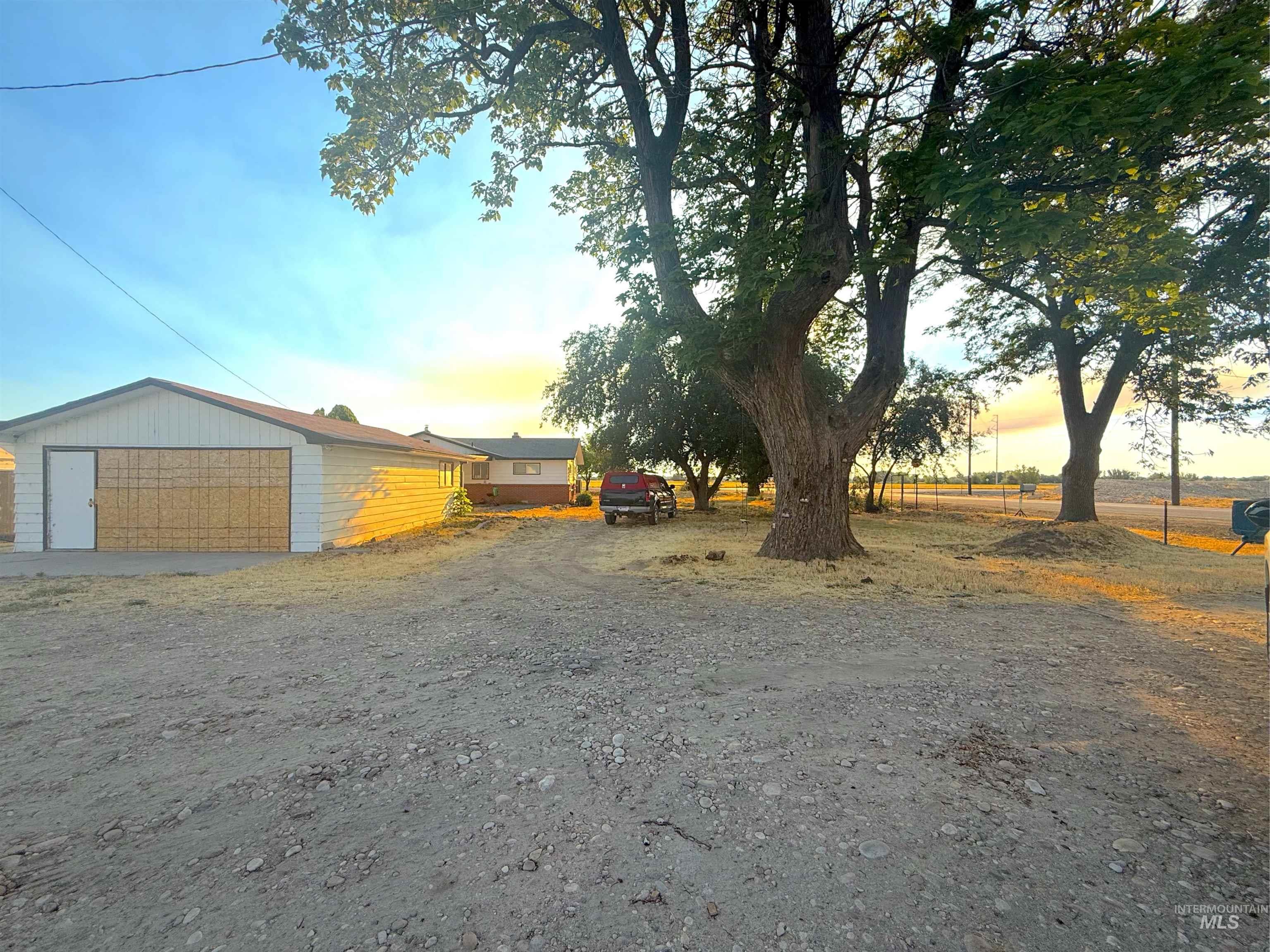20898 Middleton Rd Property Photo 18