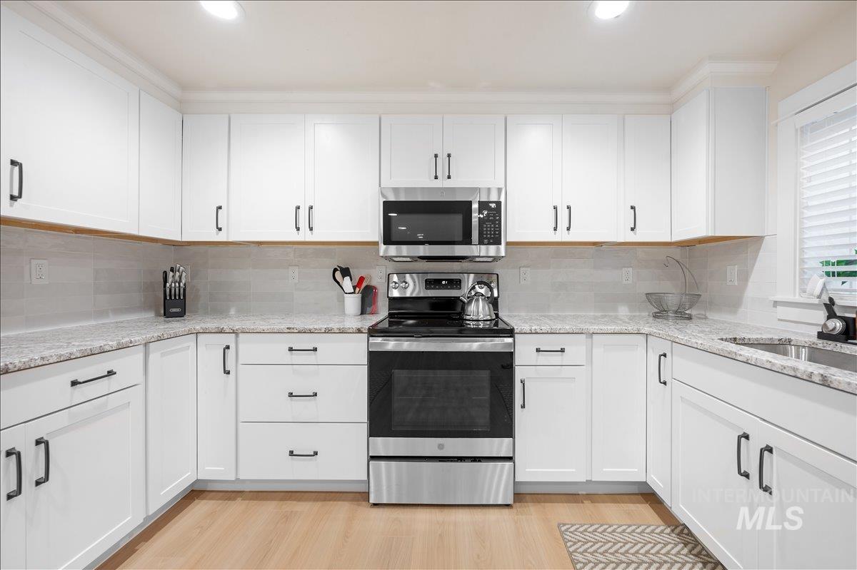 1001/1003 E. Franklin St. Property Photo 35