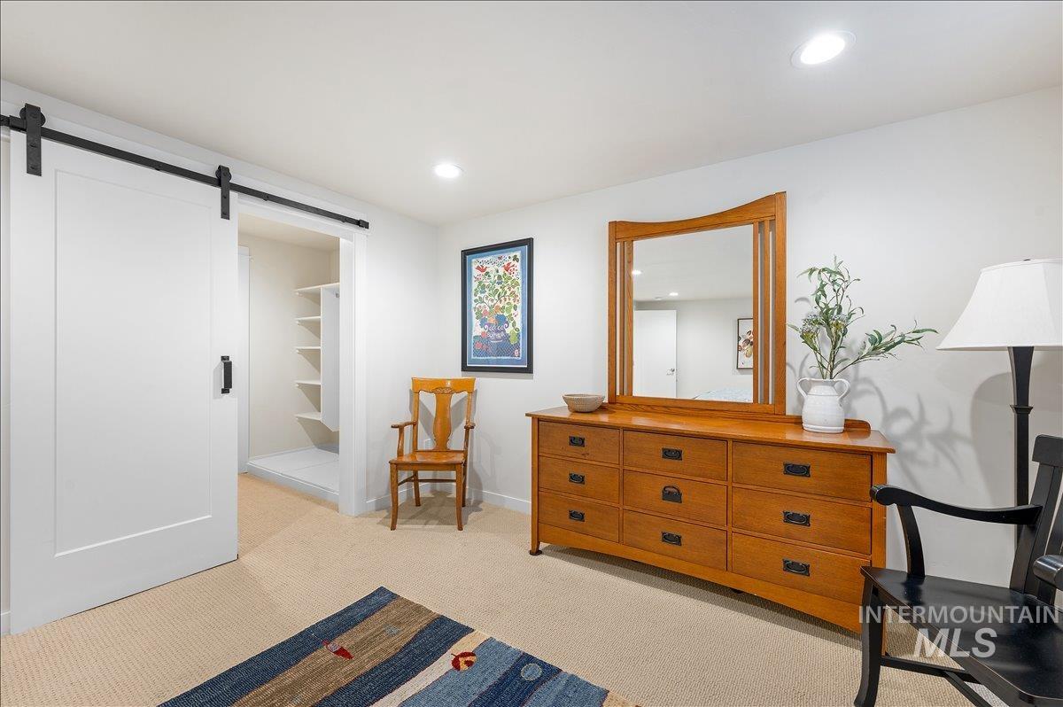 1001/1003 E. Franklin St. Property Photo 40