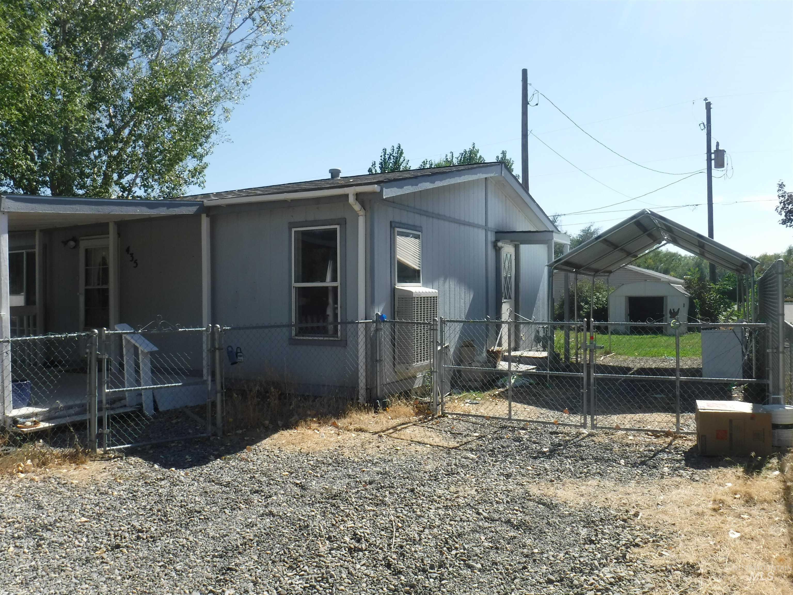 435 3rd Ave W Property Photo 19