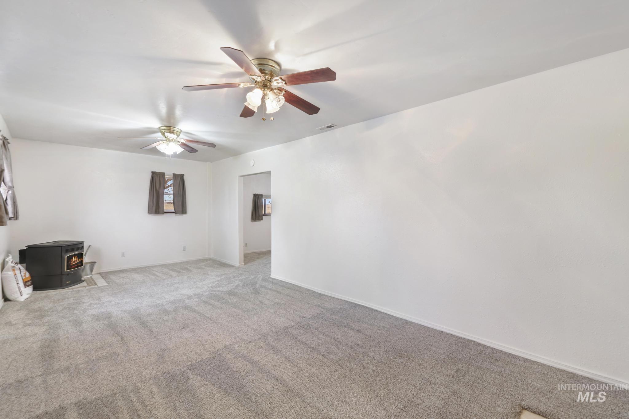 123 E 400 S Property Photo 13