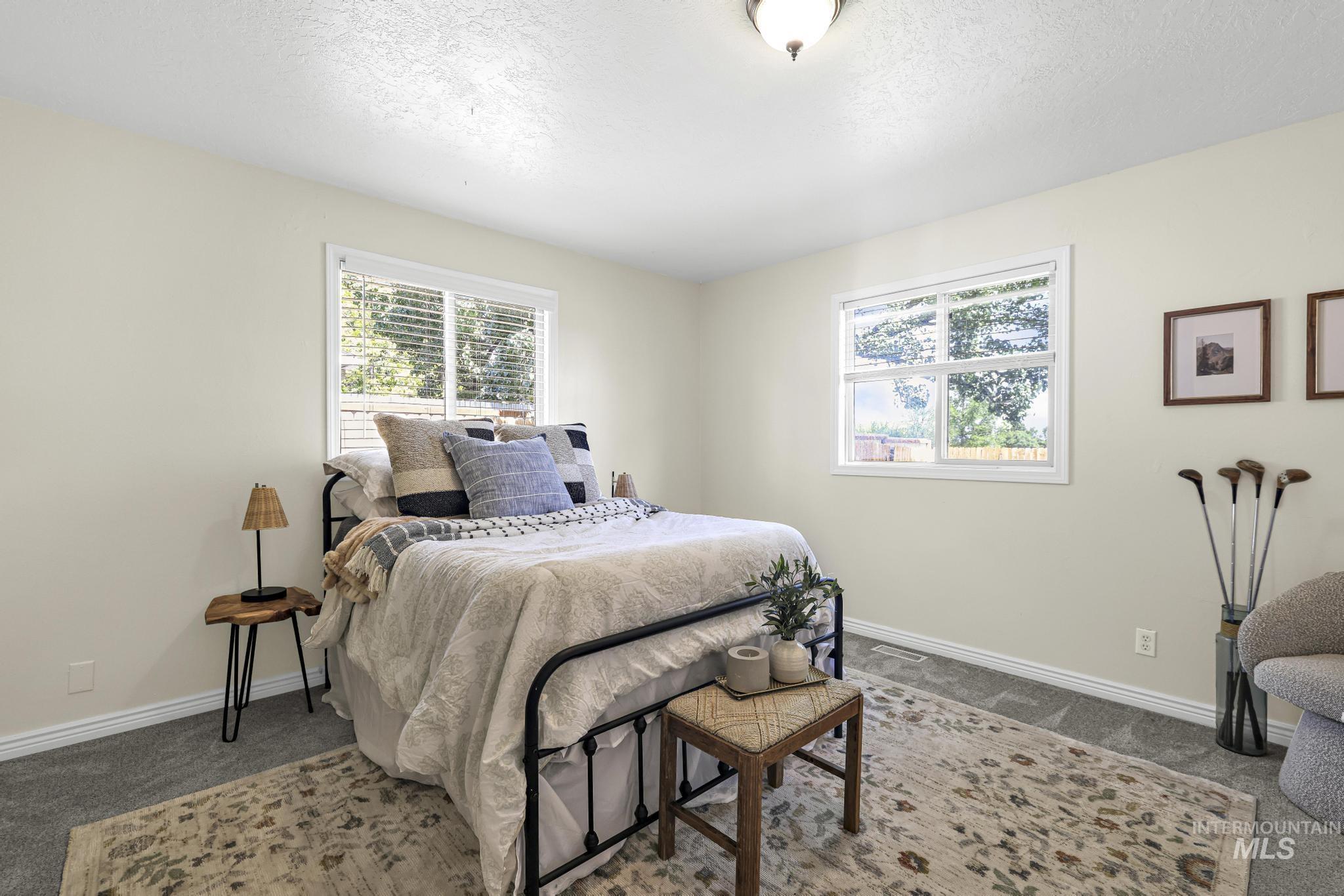 2557 9th Avenue E Property Photo 13