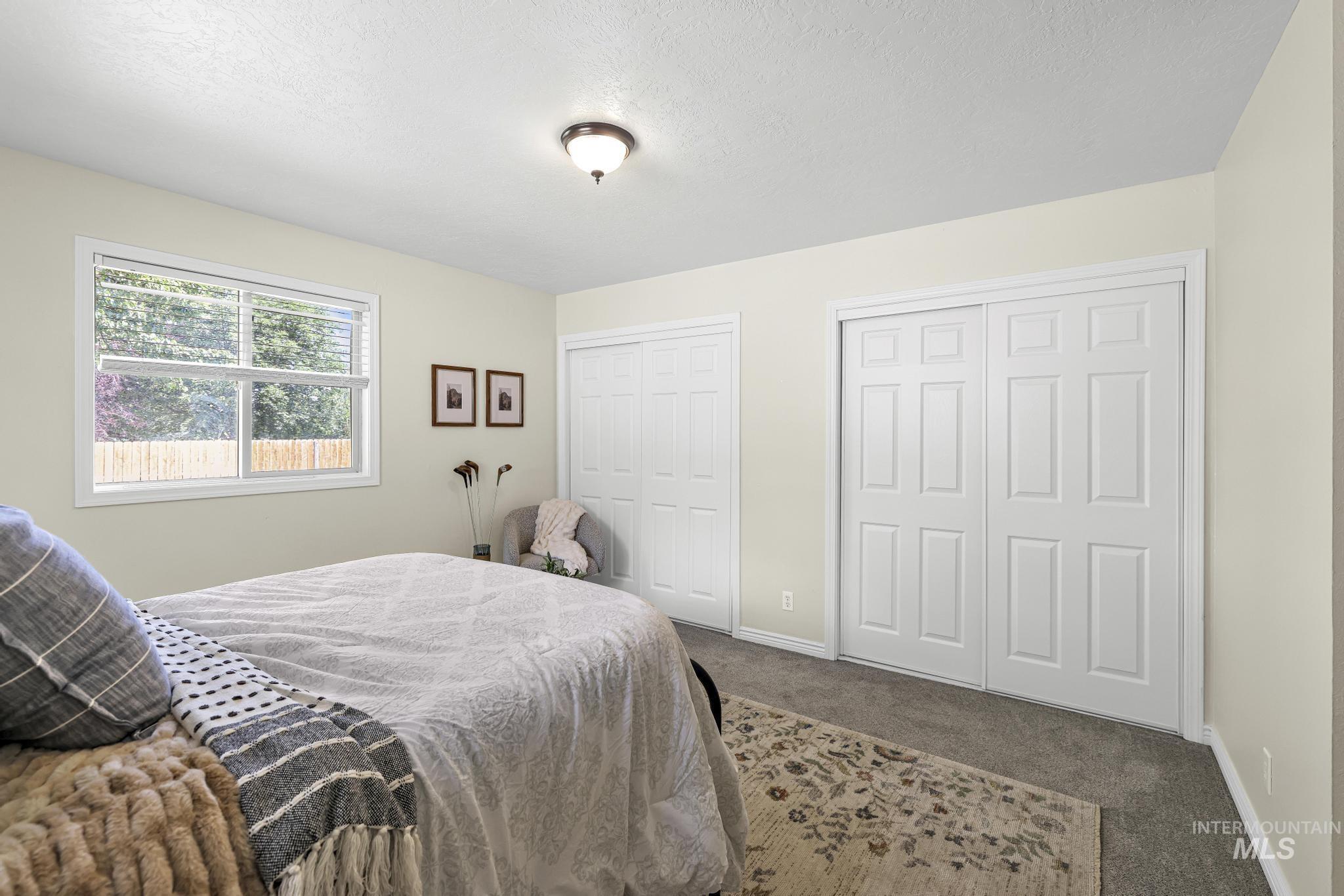 2557 9th Avenue E Property Photo 14