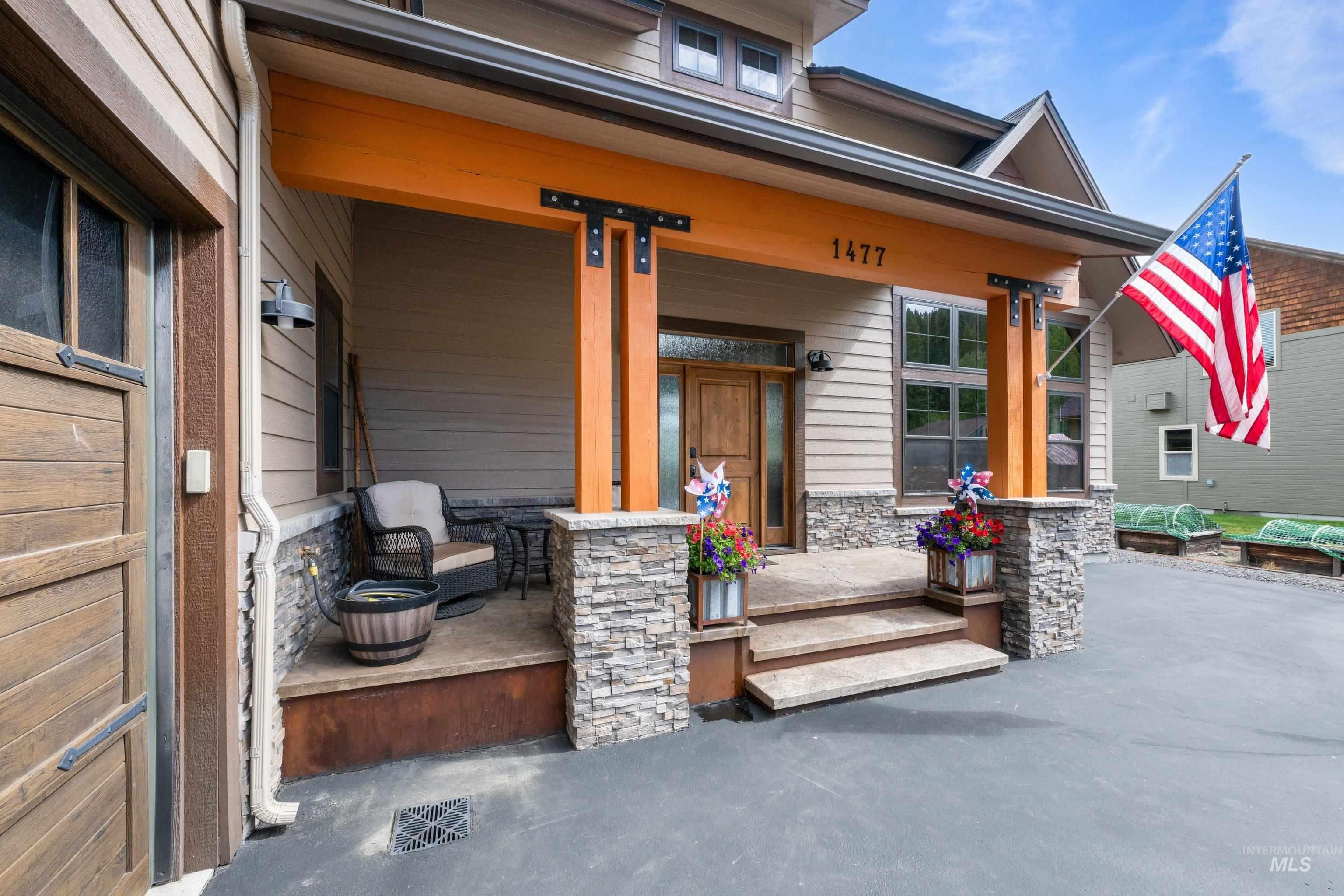 1477 Dragonfly Loop Property Photo 7