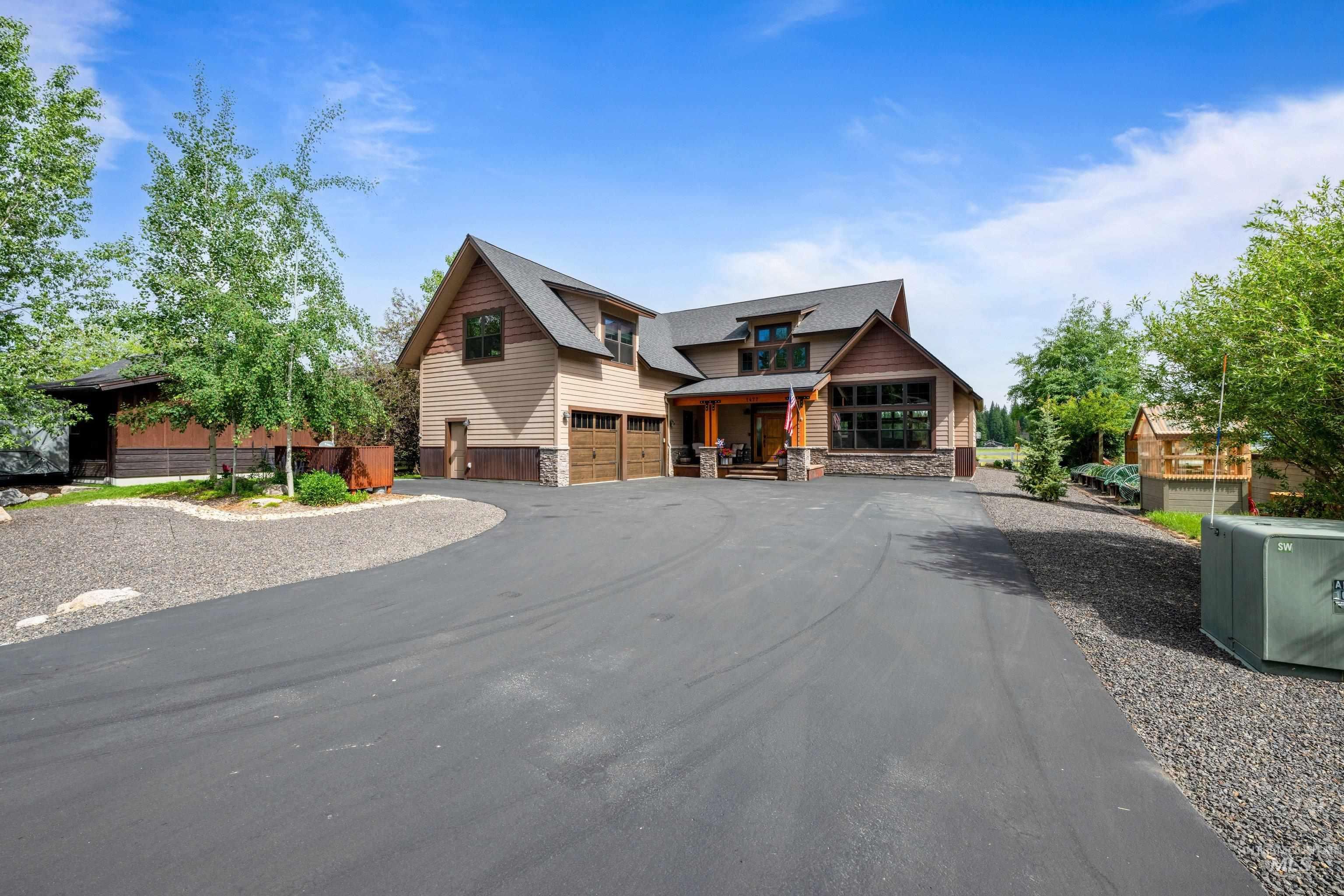 1477 Dragonfly Loop Property Photo 14