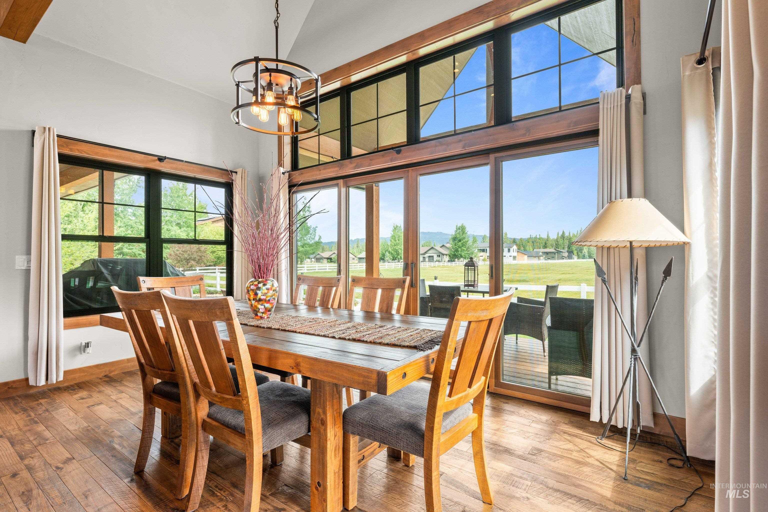 1477 Dragonfly Loop Property Photo 22