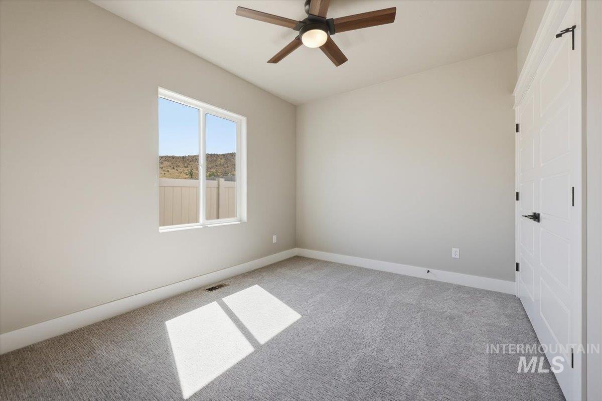 2671 Soulen Dr Property Photo 8