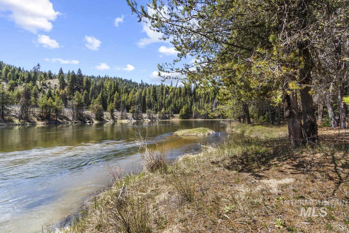 178 Tripod View Drive Property Photo 25