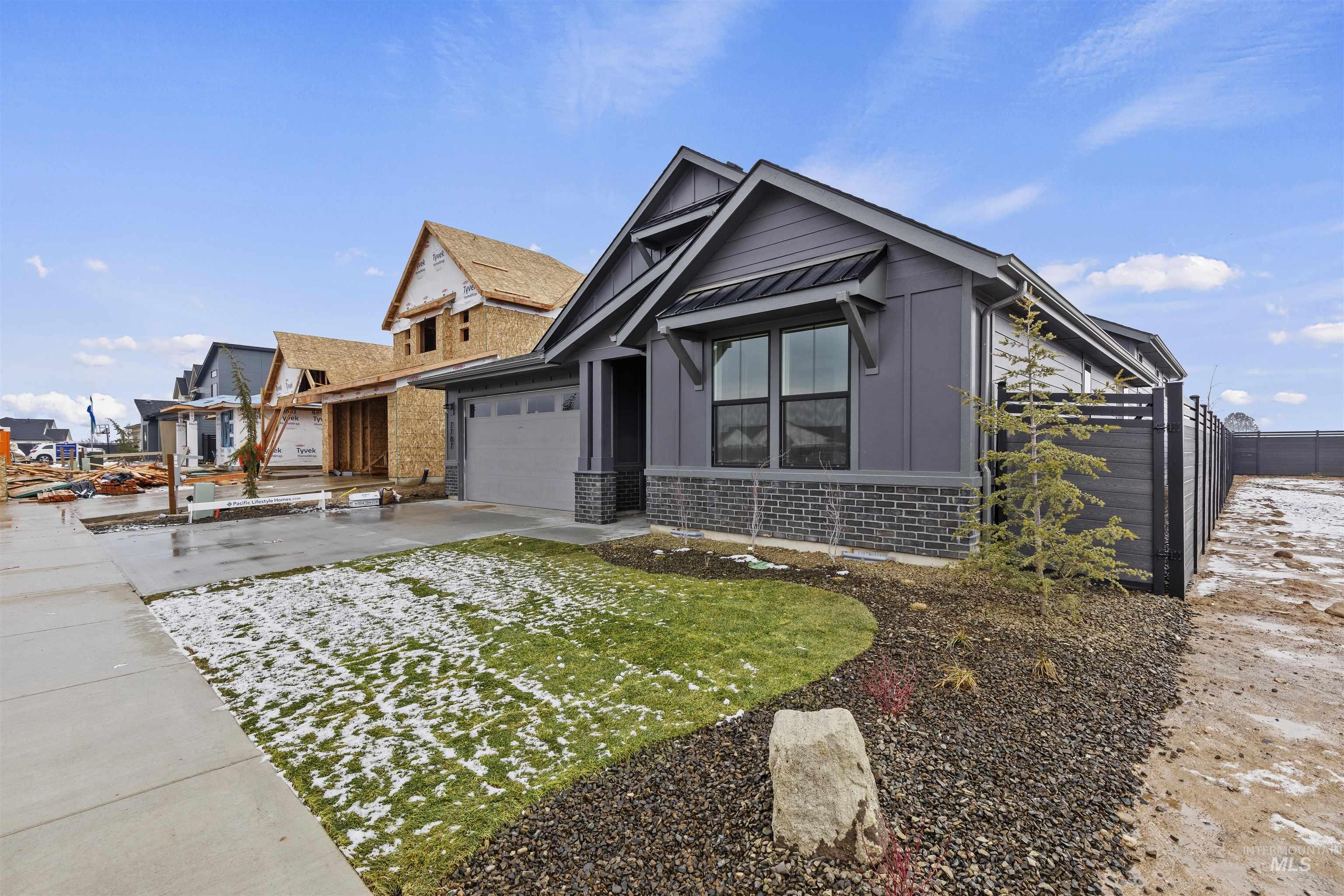 6743 N Wonder Property Photo 2