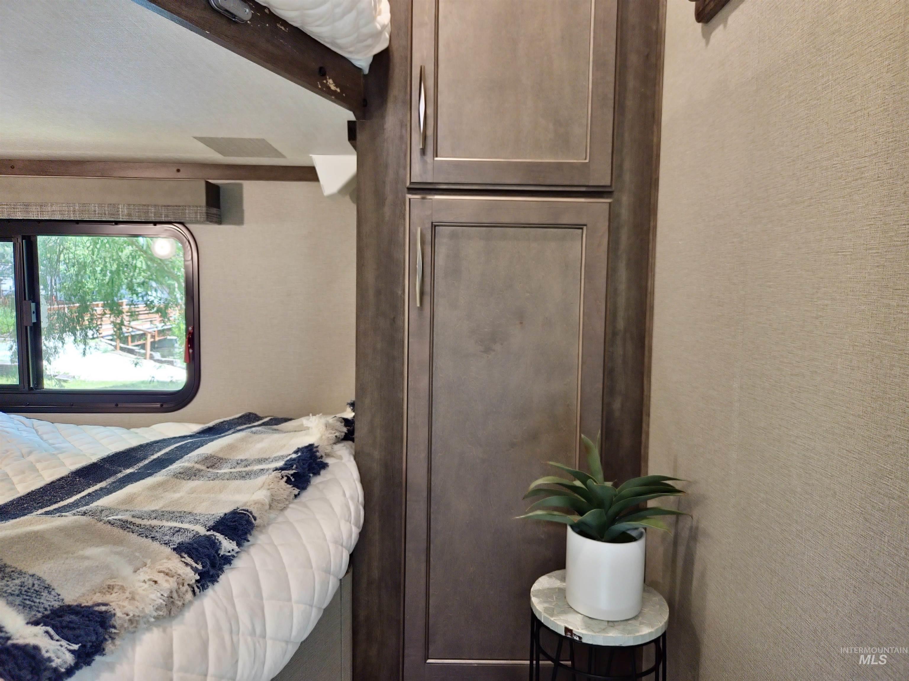 514 Sawyer St Property Photo 19