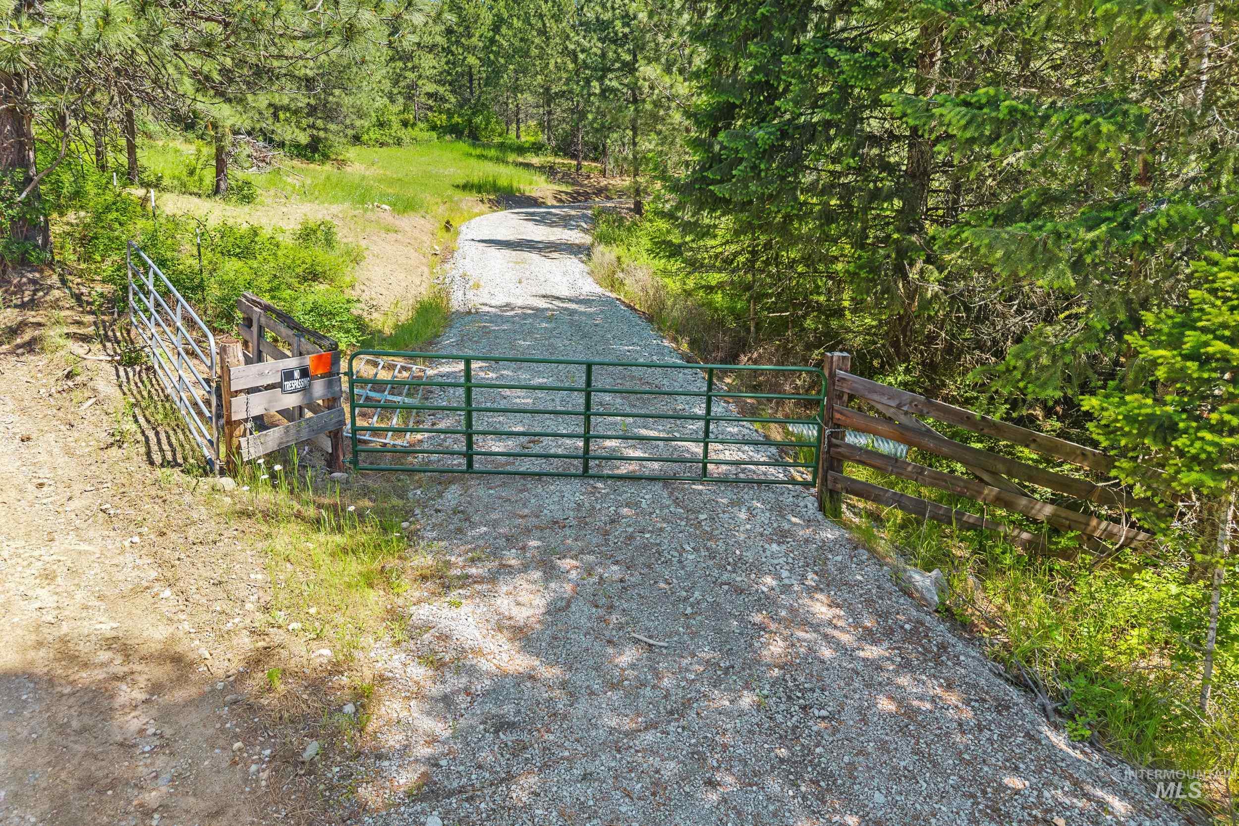 Abc Gold Cup Rd Property Photo 6