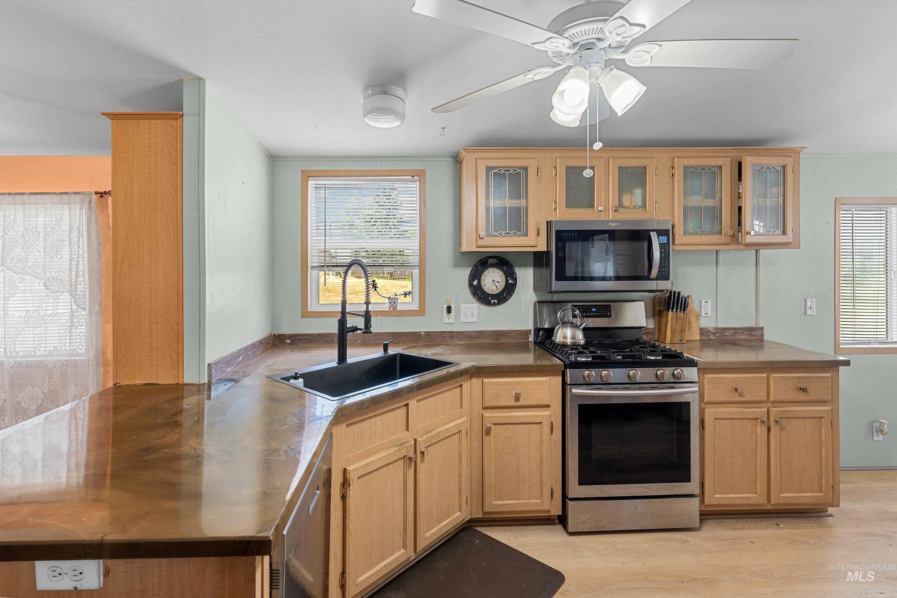 1042 Bridger Lane Property Photo 5