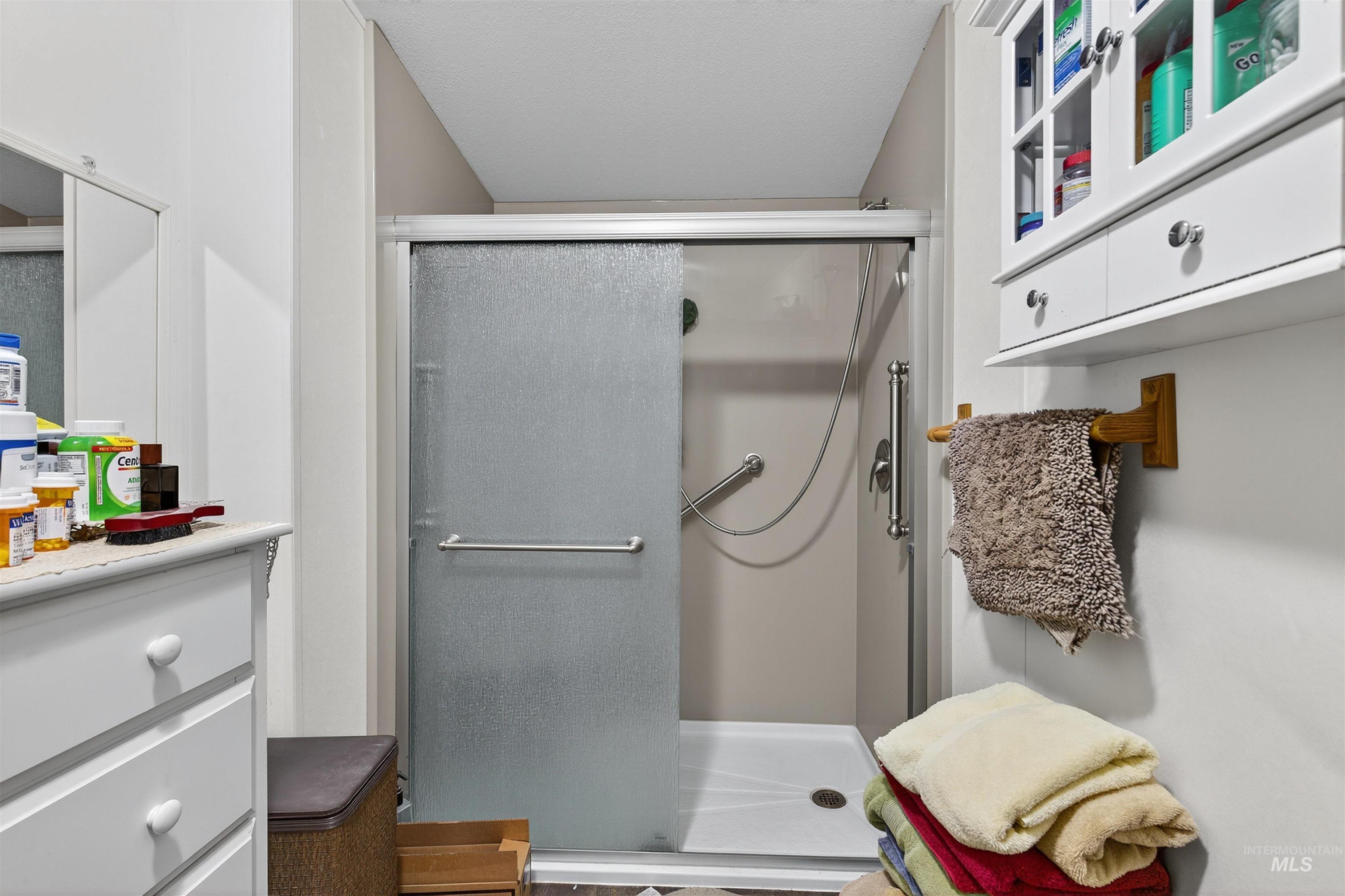 1042 Bridger Lane Property Photo 10