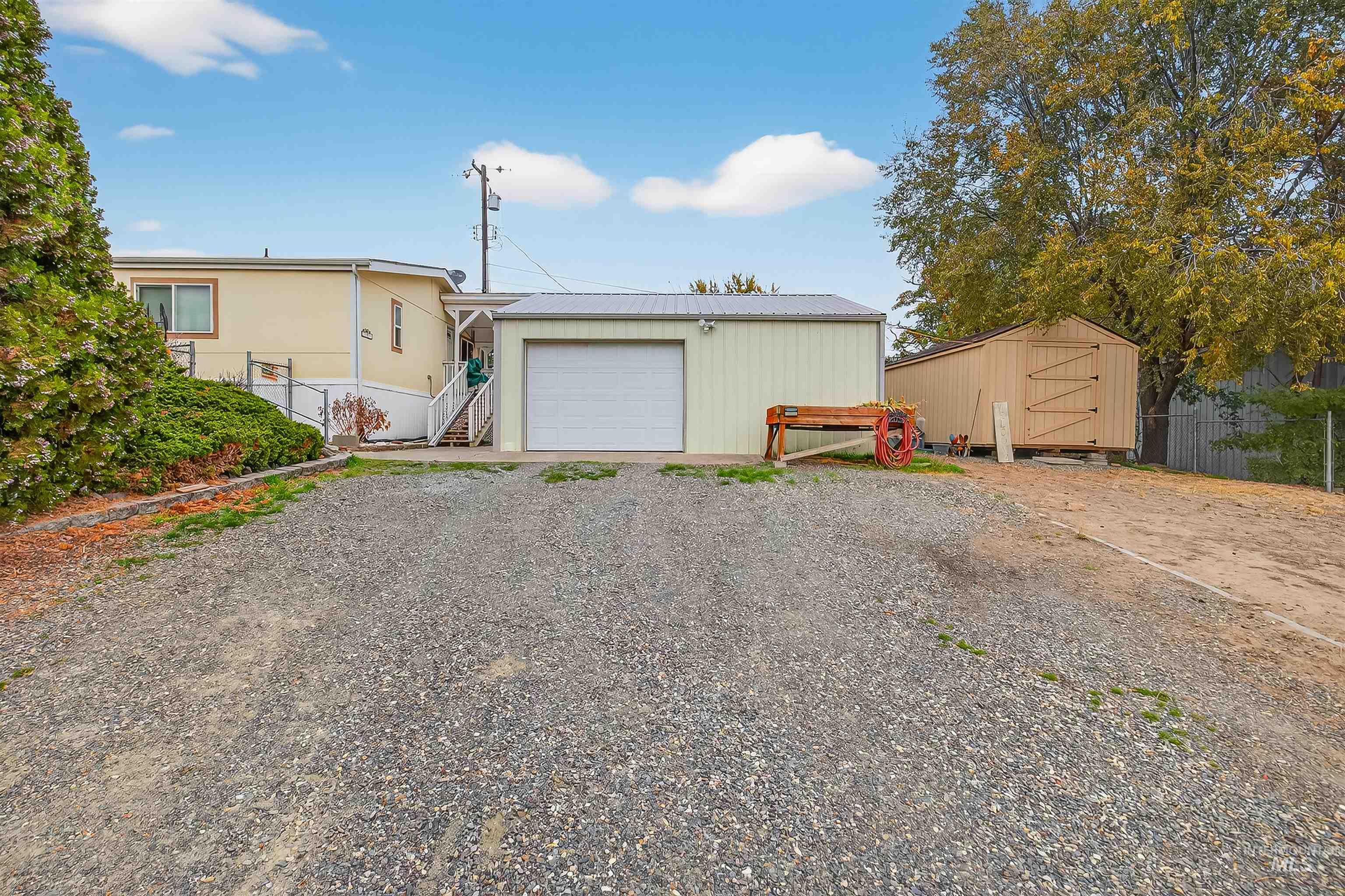 1042 Bridger Lane Property Photo 19