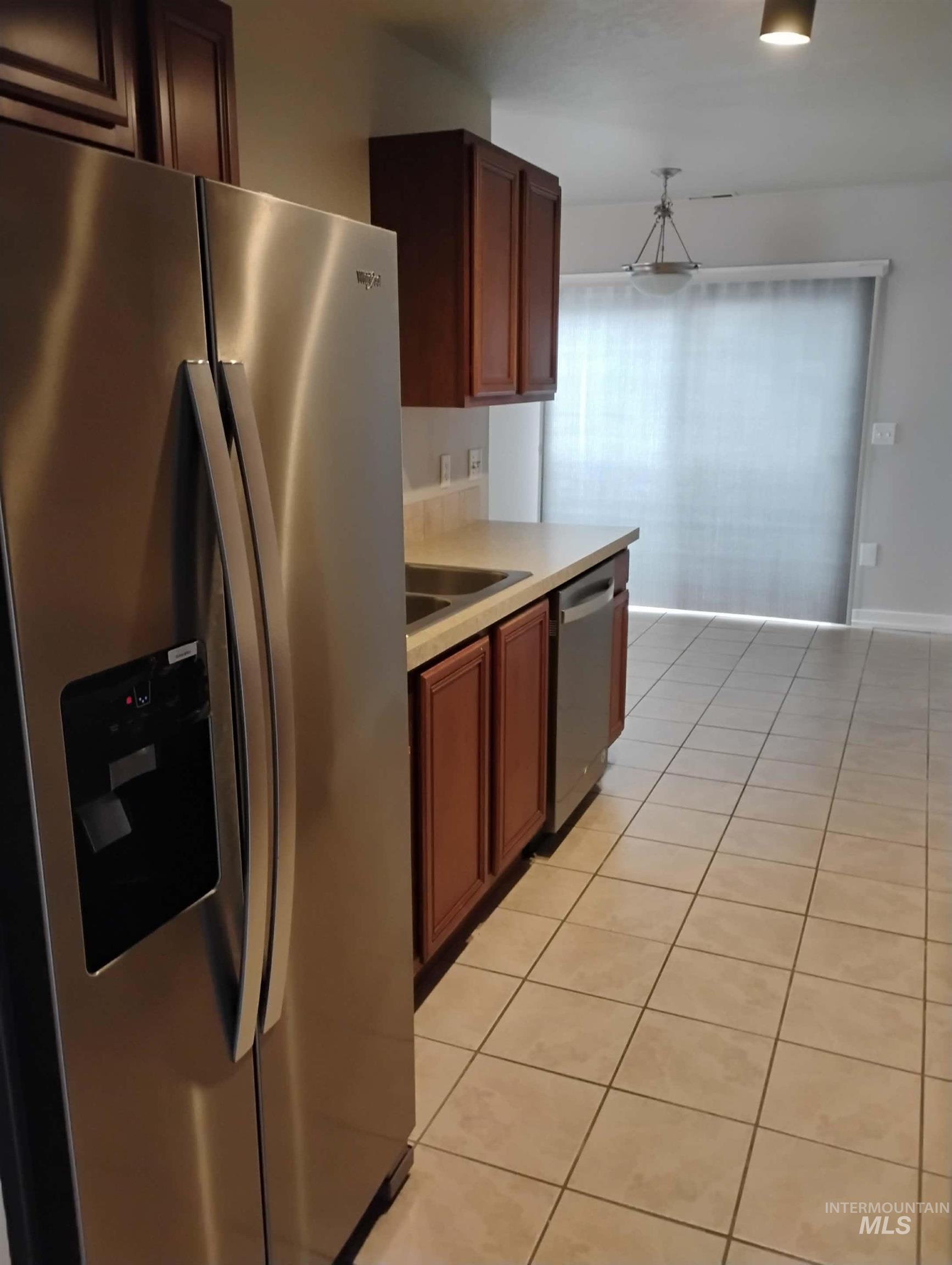 8856 W Candleston Ln Property Photo 5