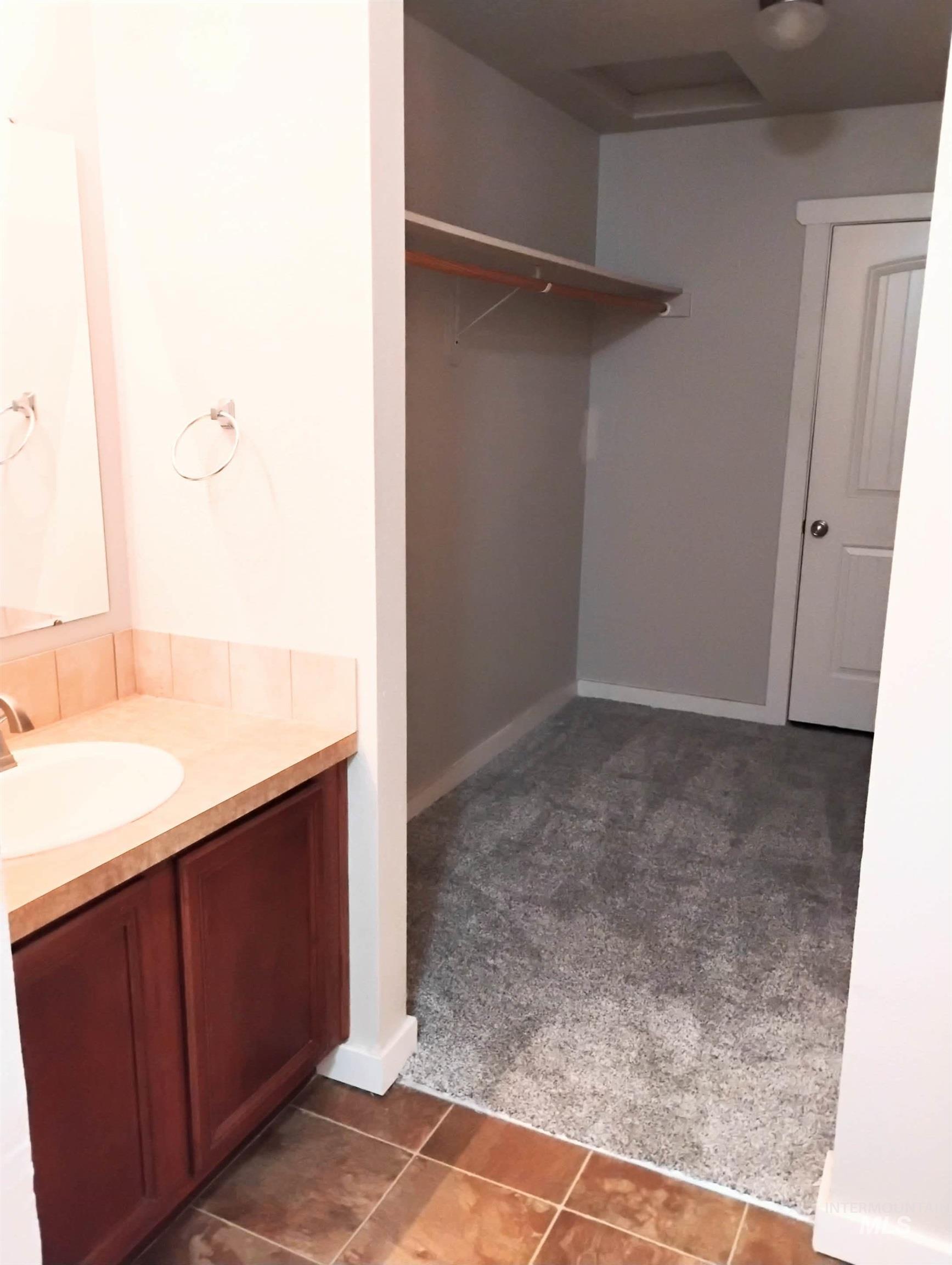 8856 W Candleston Ln Property Photo 11