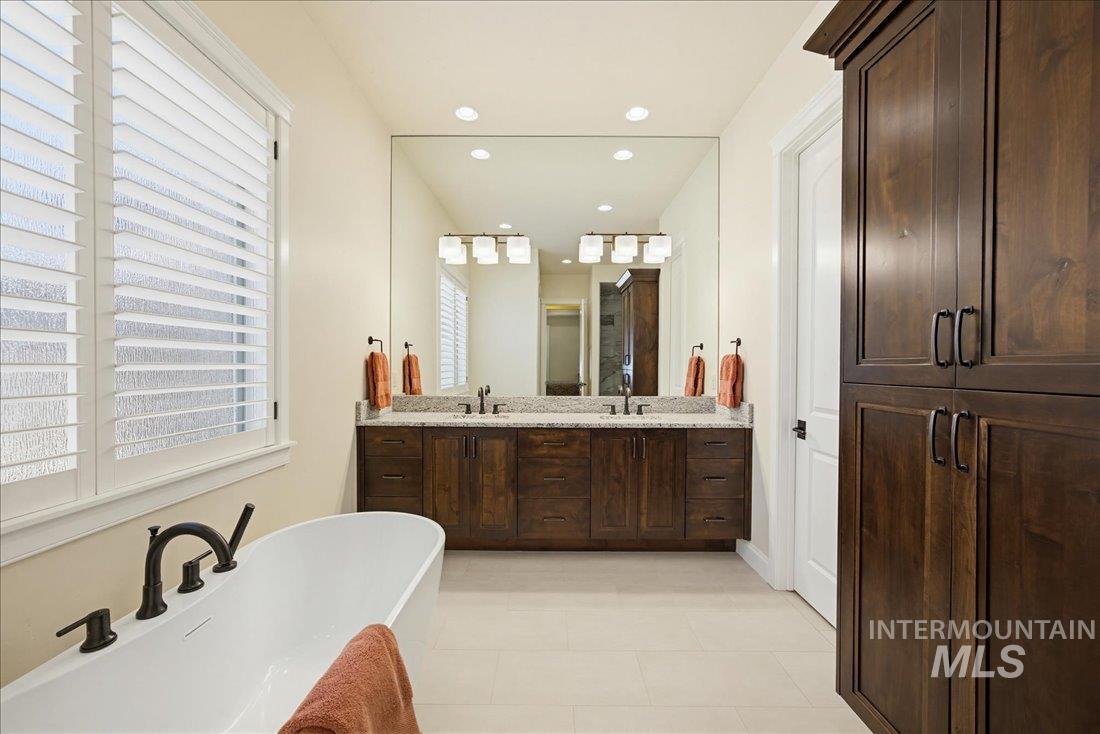 6642 N Crantini Way Property Photo 27