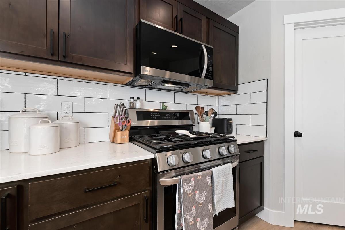 2402 Day Dr Property Photo 12