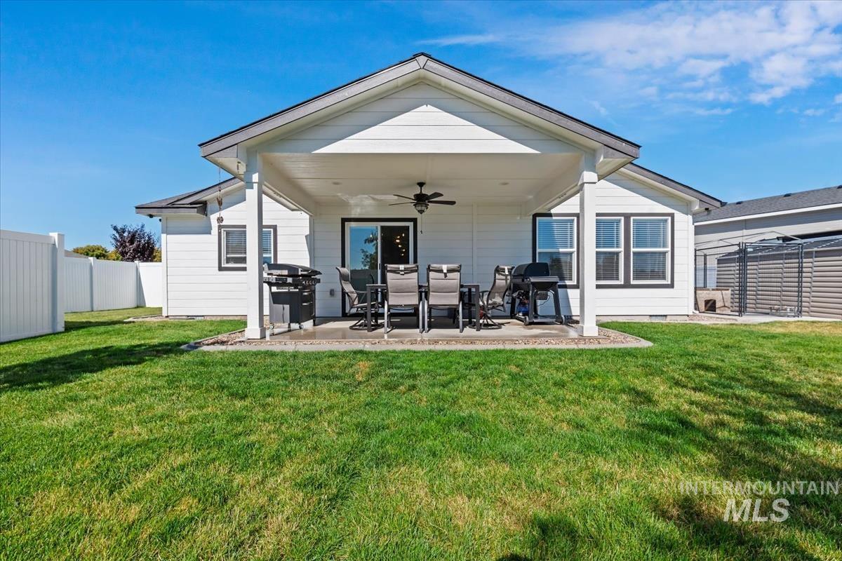 2402 Day Dr Property Photo 28