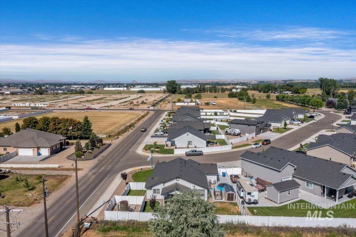 2402 Day Dr Property Photo 43
