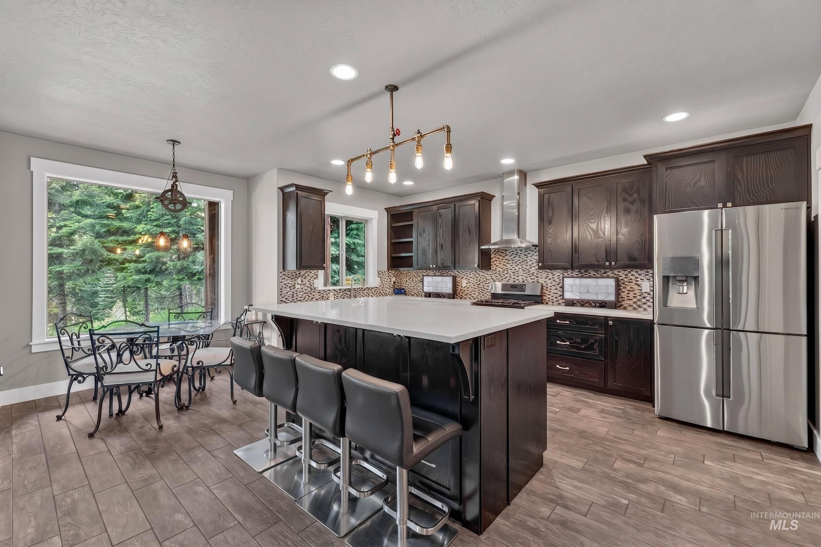 1003 Violet Way Property Photo 15