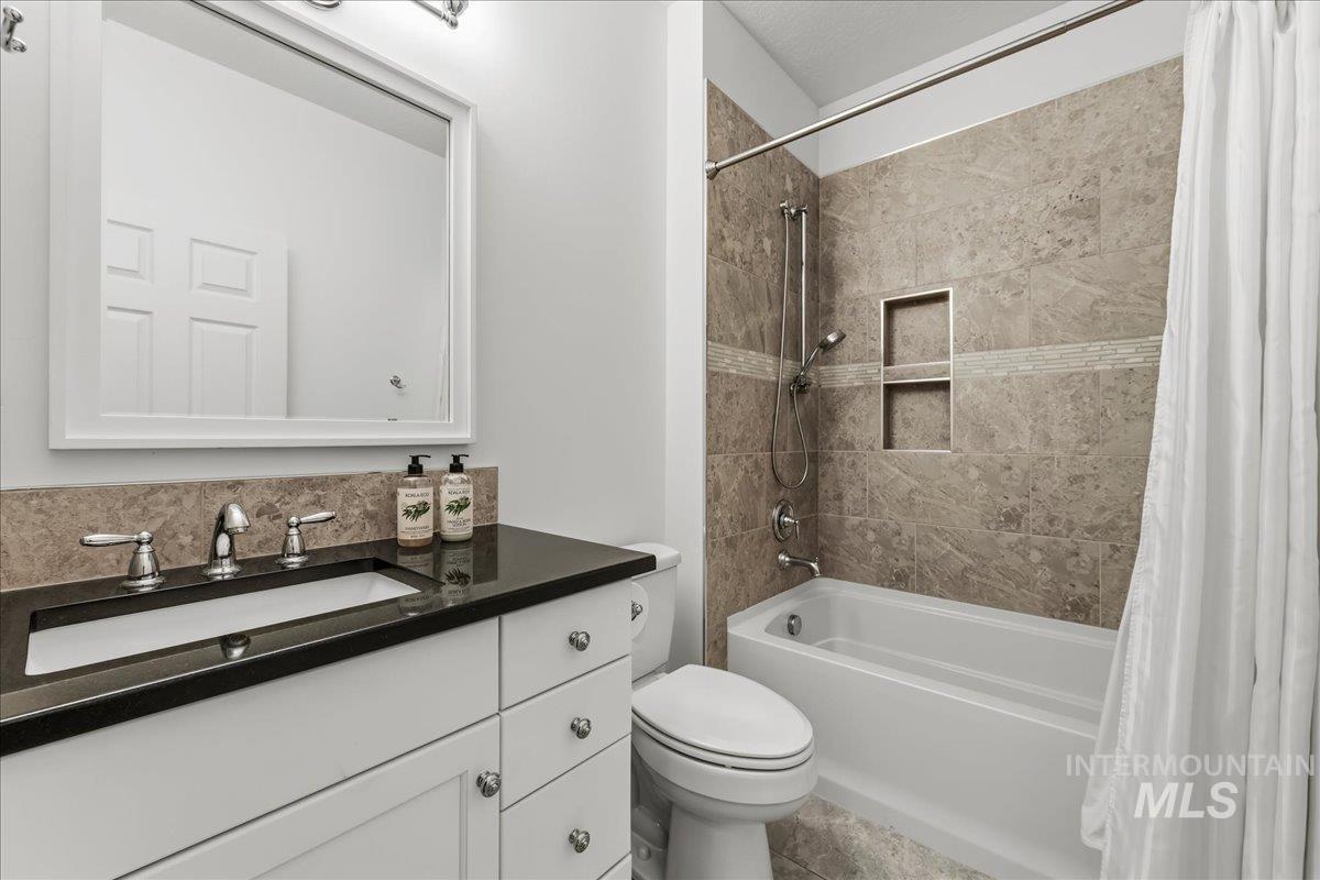 4782 N Echo Summit Way Property Photo 28