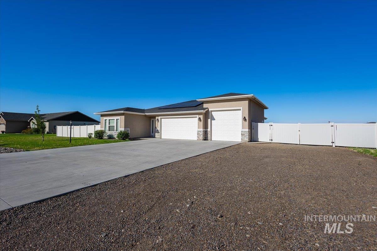 4535 Purple Sage Cir Property Photo 2