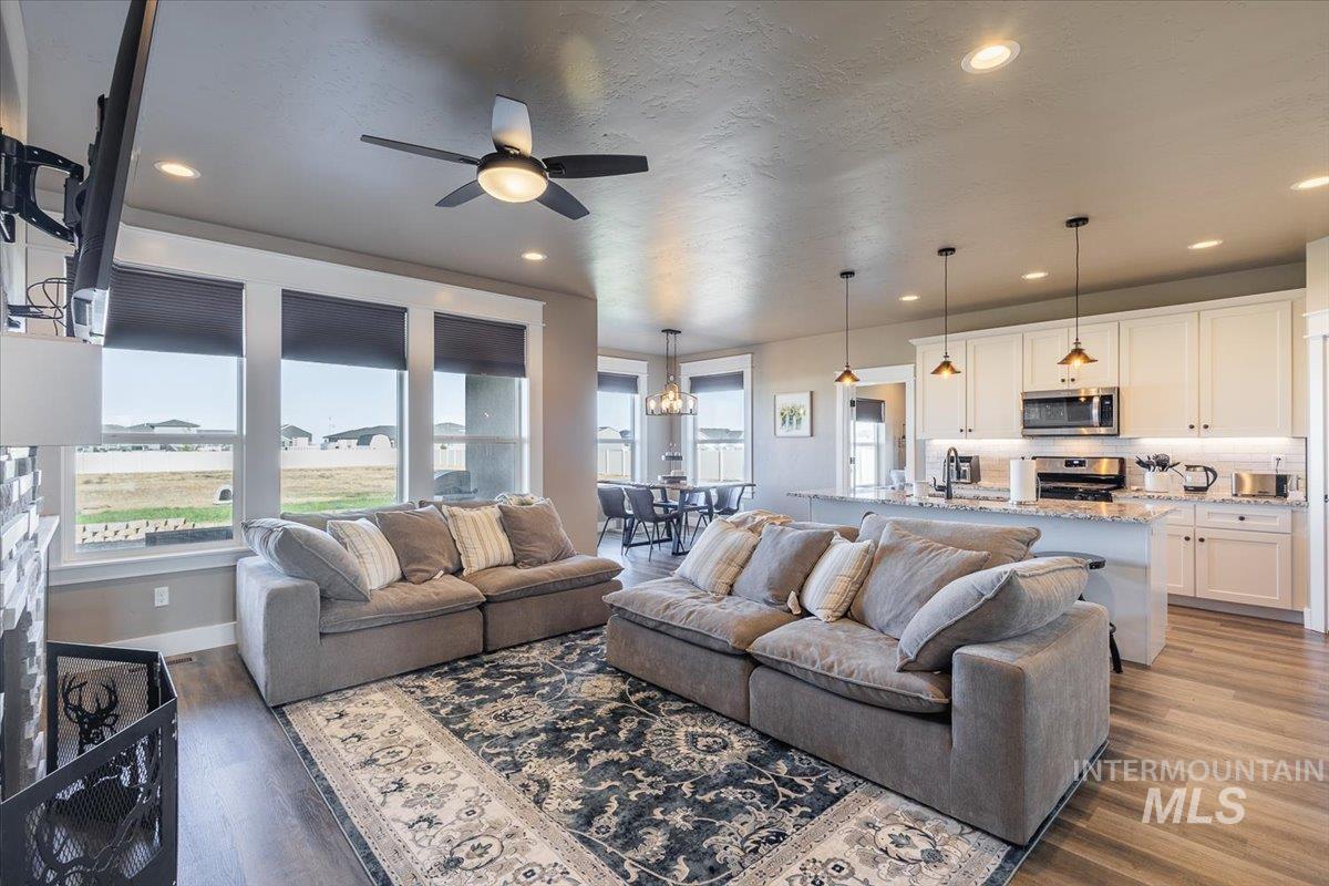 4535 Purple Sage Cir Property Photo 7