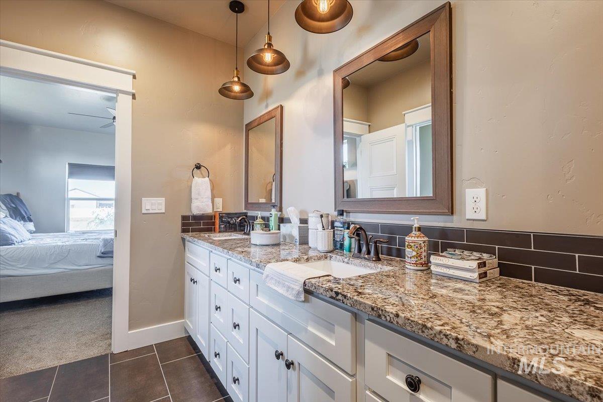4535 Purple Sage Cir Property Photo 22