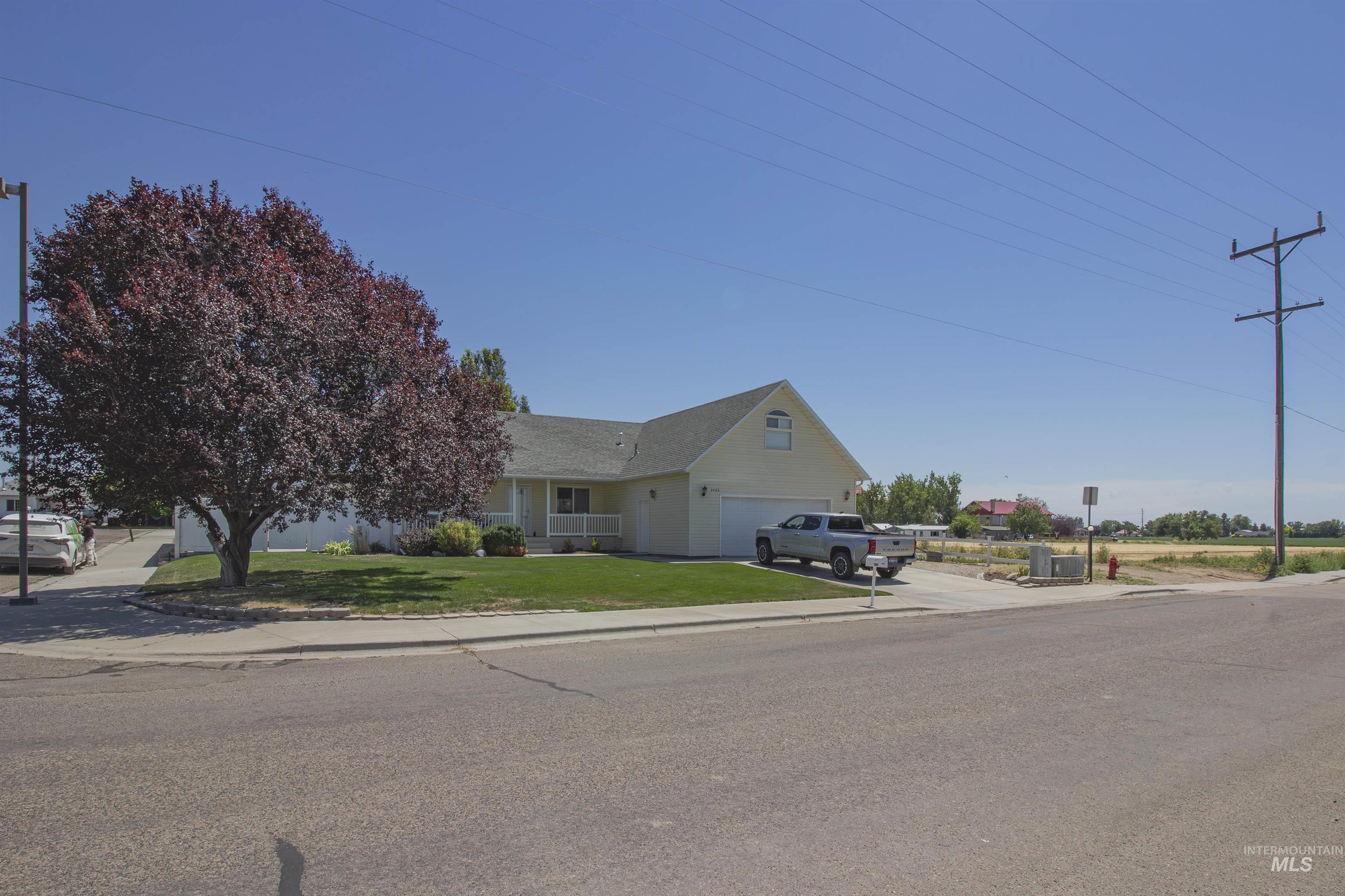 2480 W 9th Street Property Photo 33