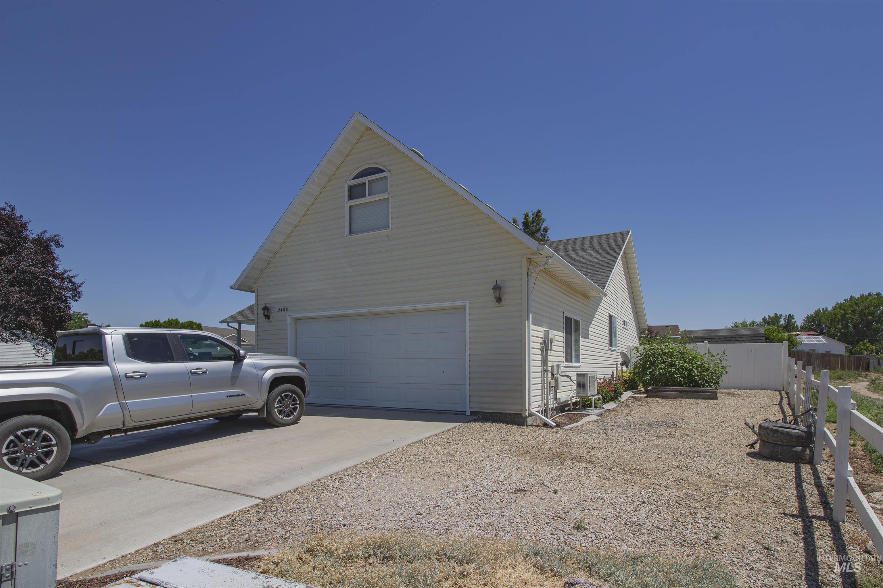 2480 W 9th Street Property Photo 34