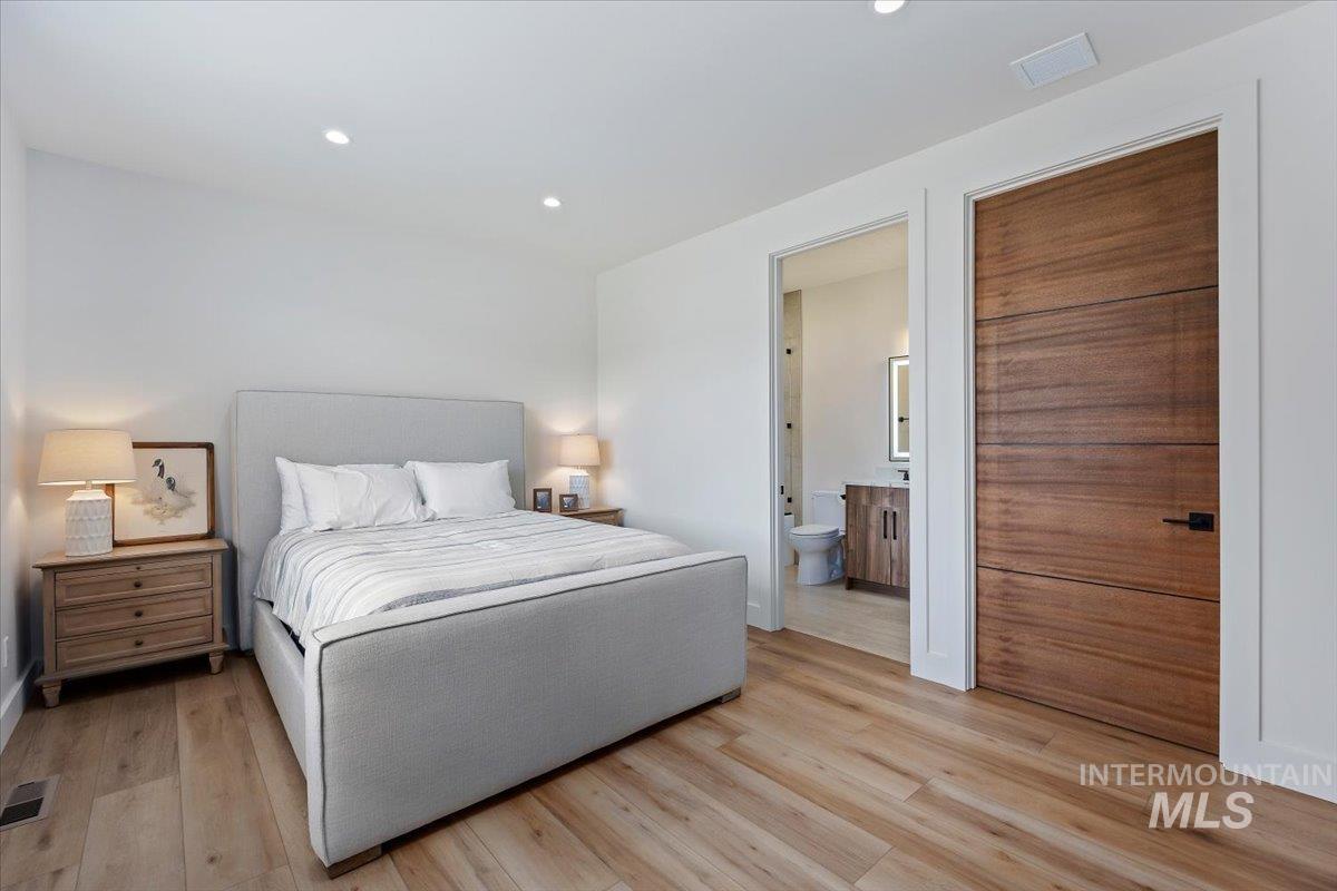 952 E 5204 N Property Photo 24