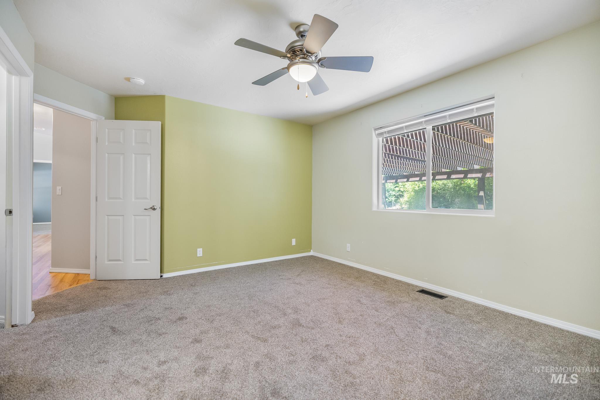 1712 S Marsh Wood Pl Property Photo 29