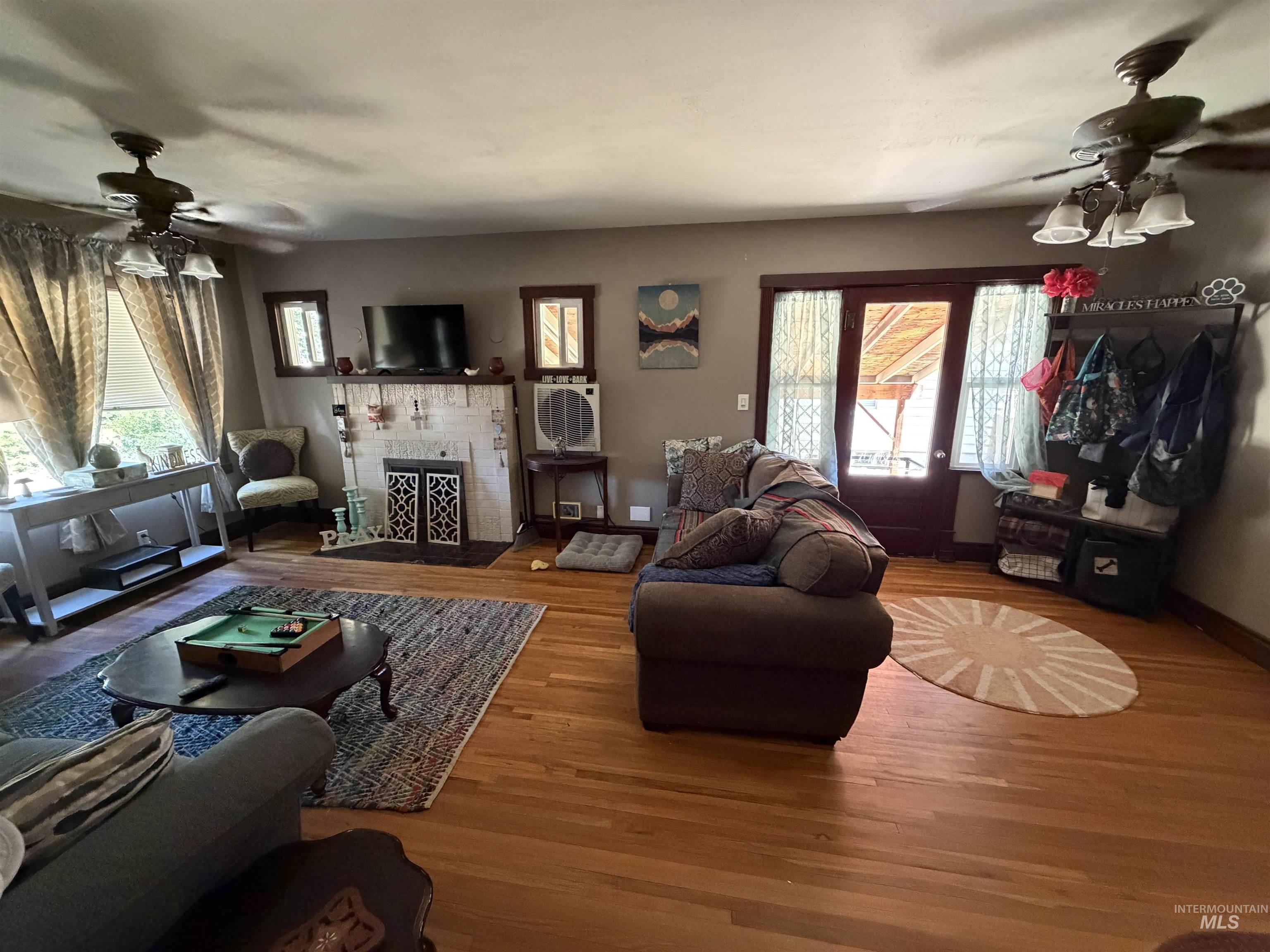 1424 10th Ave. Property Photo 5