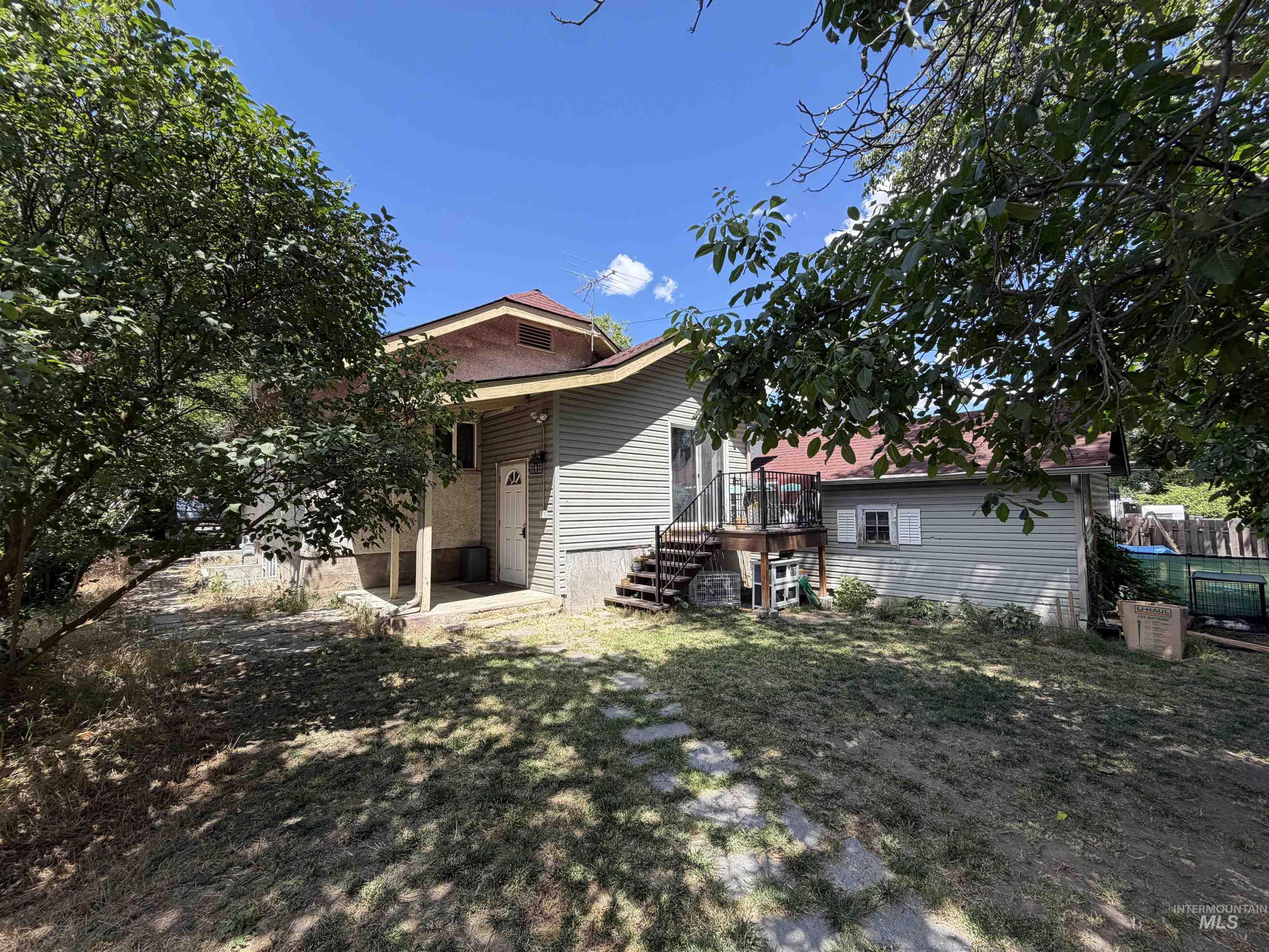 1424 10th Ave. Property Photo 30