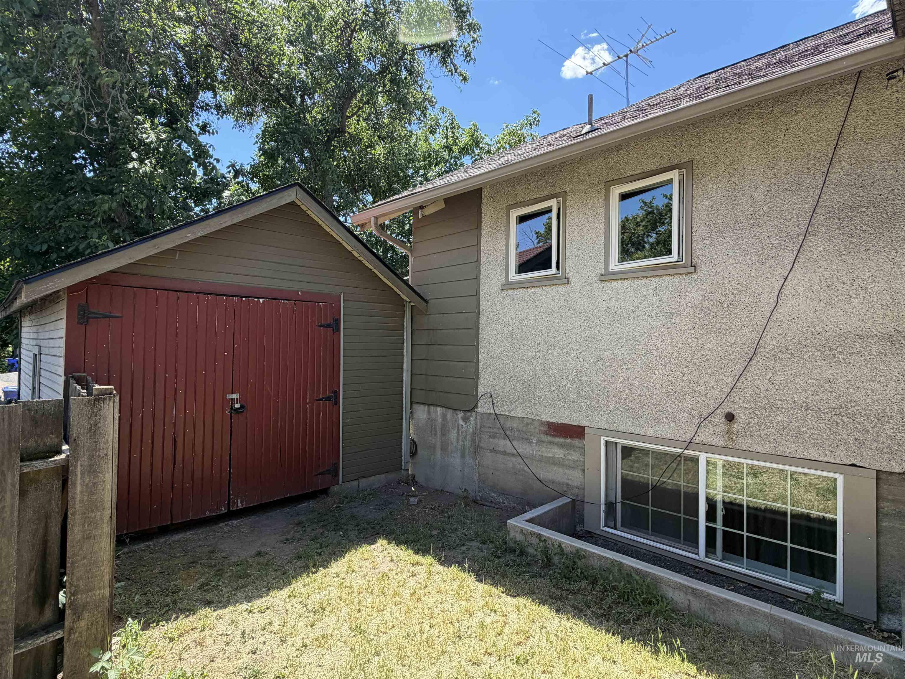 1424 10th Ave. Property Photo 34