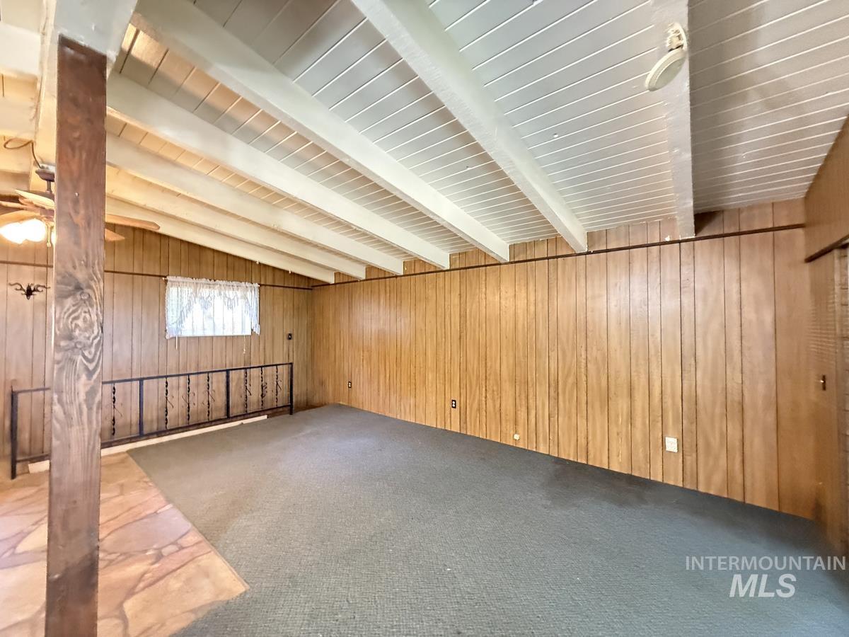 9 Victoria Way Property Photo 3