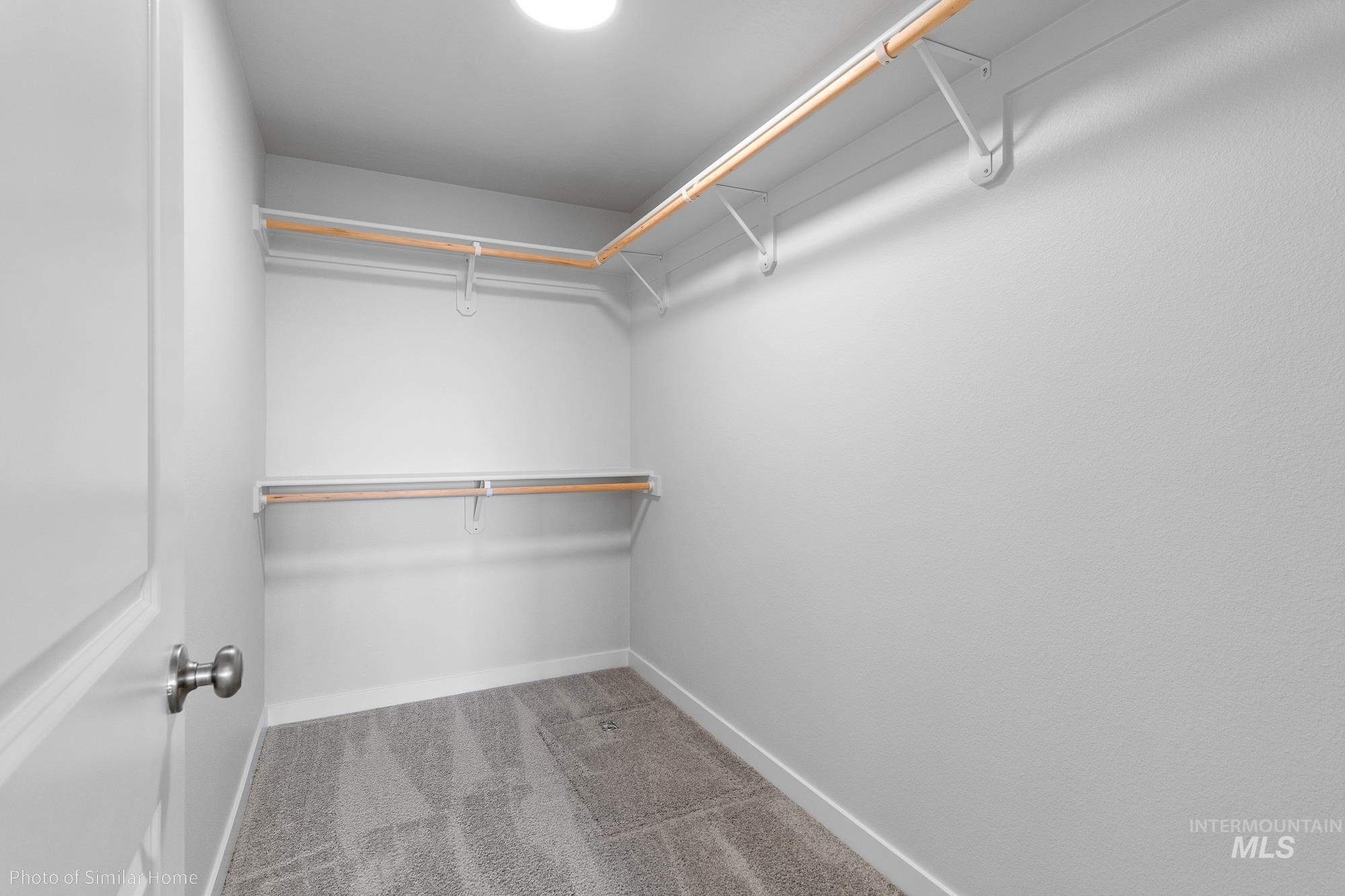 11087 Claremont St Property Photo 23