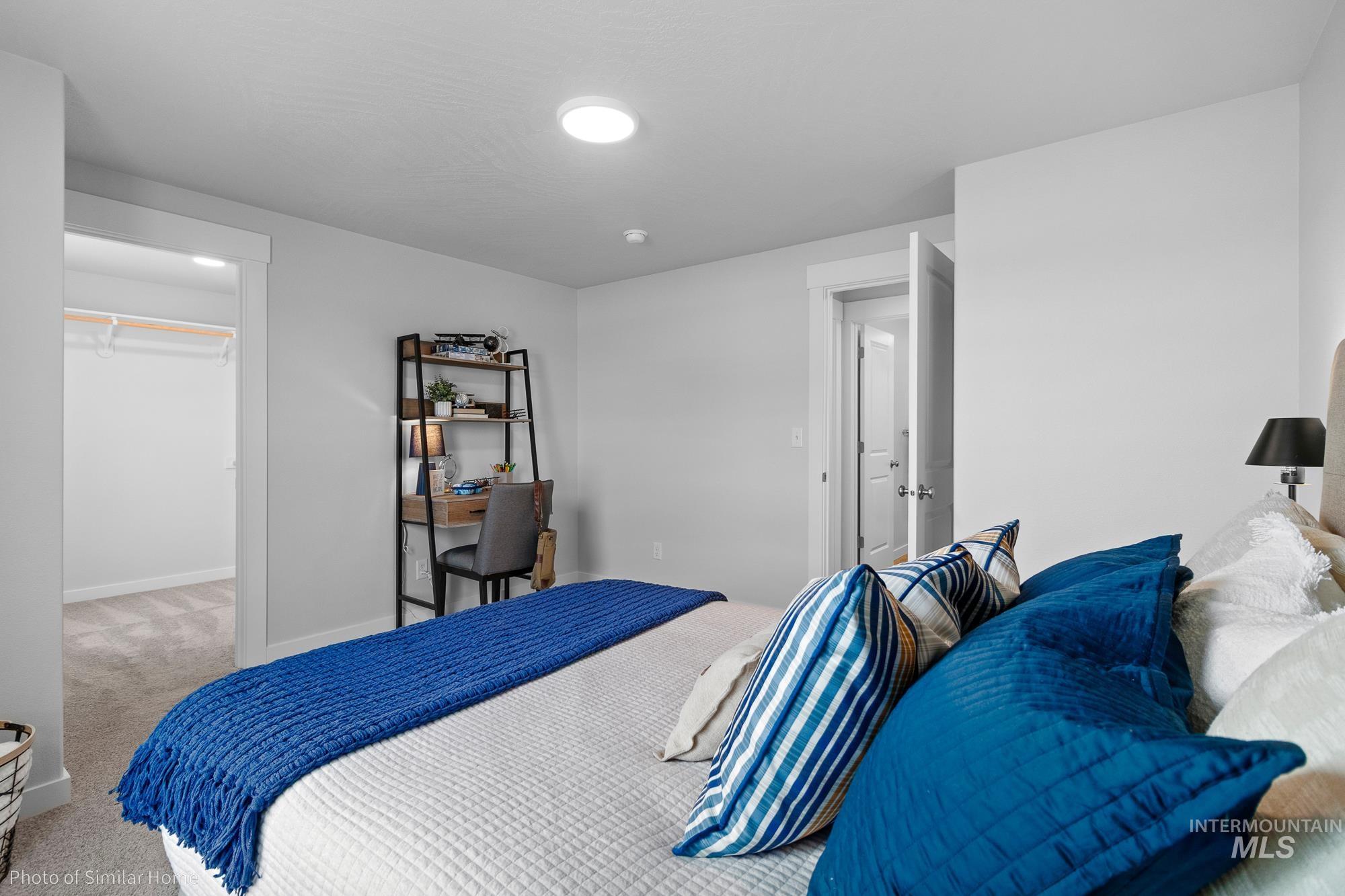 11087 Claremont St Property Photo 28